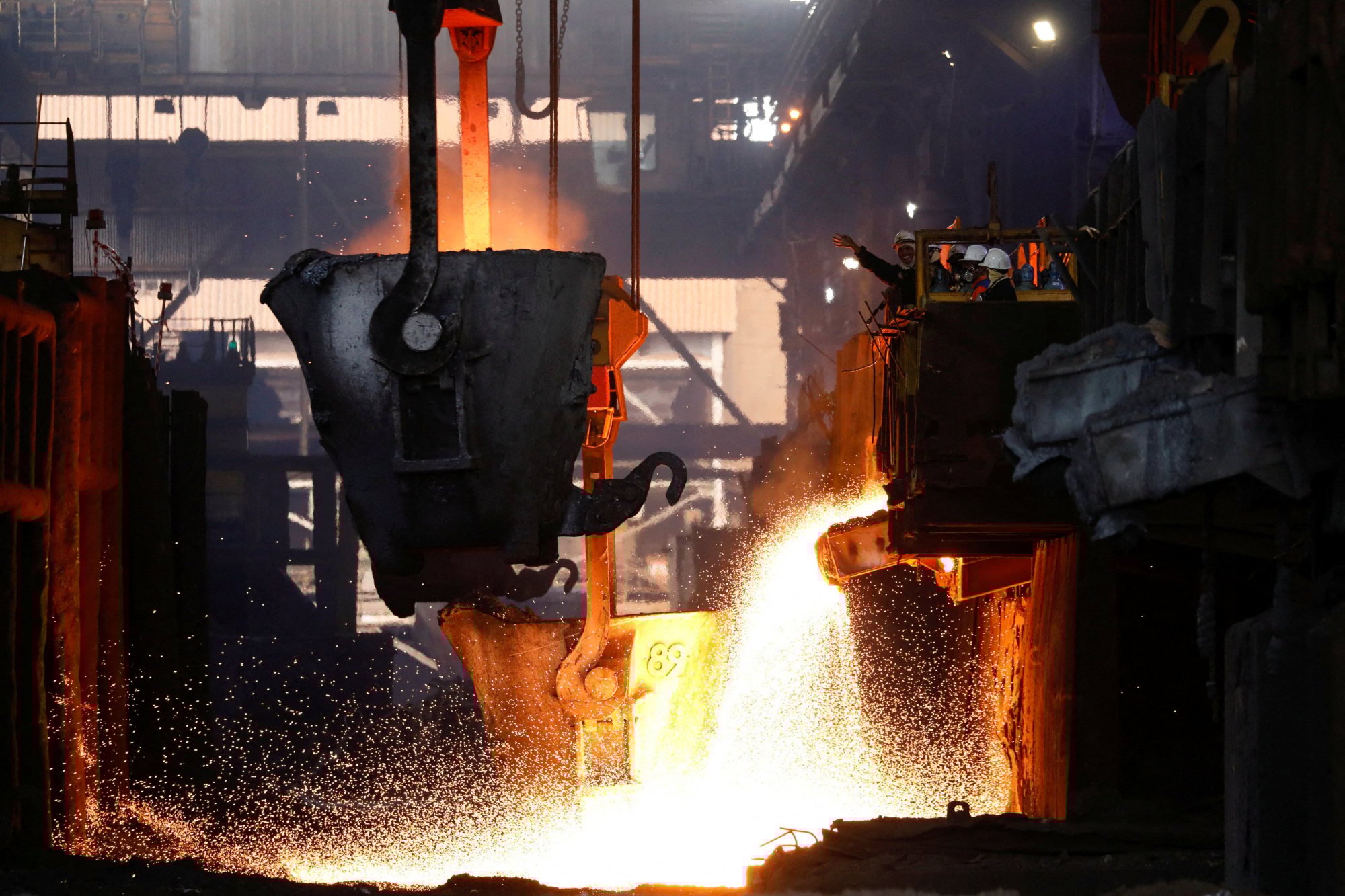 Workers monitor the nickel melting process at a nickel smelter in South Sulawesi province. A planned nickel smelter East Halmahera will have an annual capacity of 88,000 tonnes of refined nickel alloy by 2027. Photo: Reuters