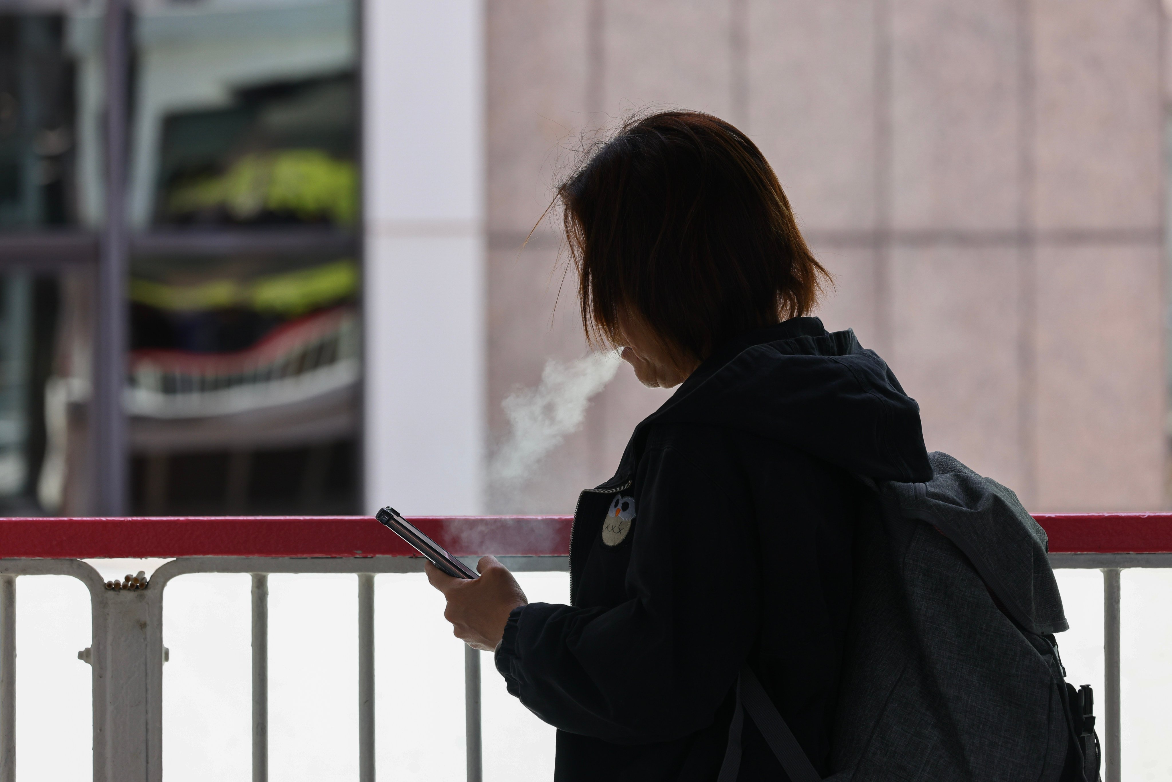 Former ‘space oil’ users can still suffer health risks through second-hand exposure to the substance, a study has found. Photo: Dickson Lee