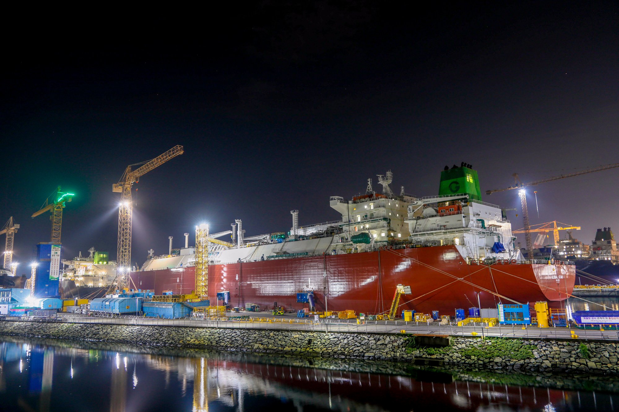 Shipbuilding at Daewoo Shipbuilding Marine Engineering in Geoje. South Korea can offer its shipbuilding expertise to the US as part of bilateral trade talks, analysts say. Photo: NurPhoto via Getty Images Shipbuilding at Daewoo Shipbuilding Marine Engineering in Geoje. South Korea can offer its shipbuilding expertise to the US as part of bilateral trade talks, analysts say. Photo: NurPhoto via Getty Images