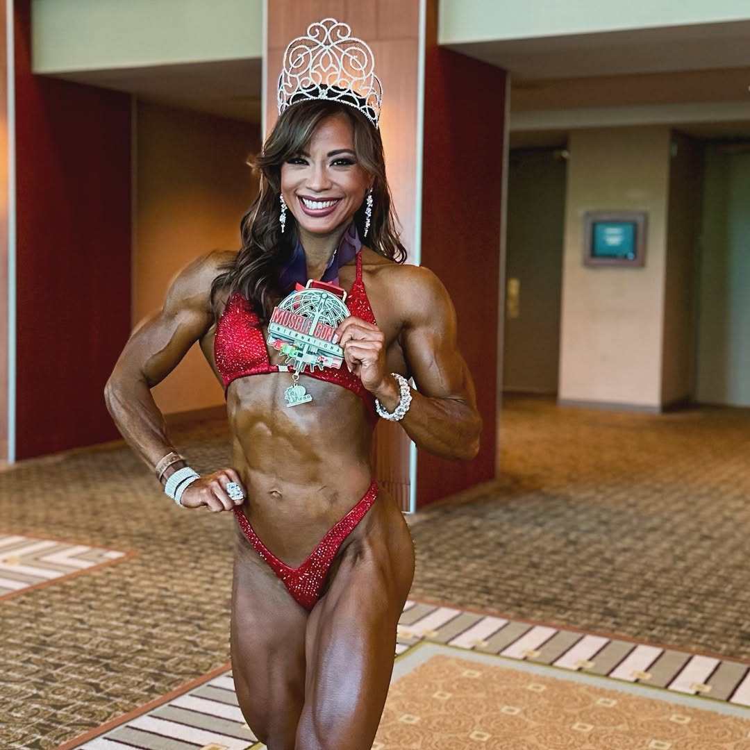 Daniella Means is a professional bodybuilder and champion powerlifter. She was also previously a rugby player for the Hong Kong national team. Photo: Instagram/daniellameans