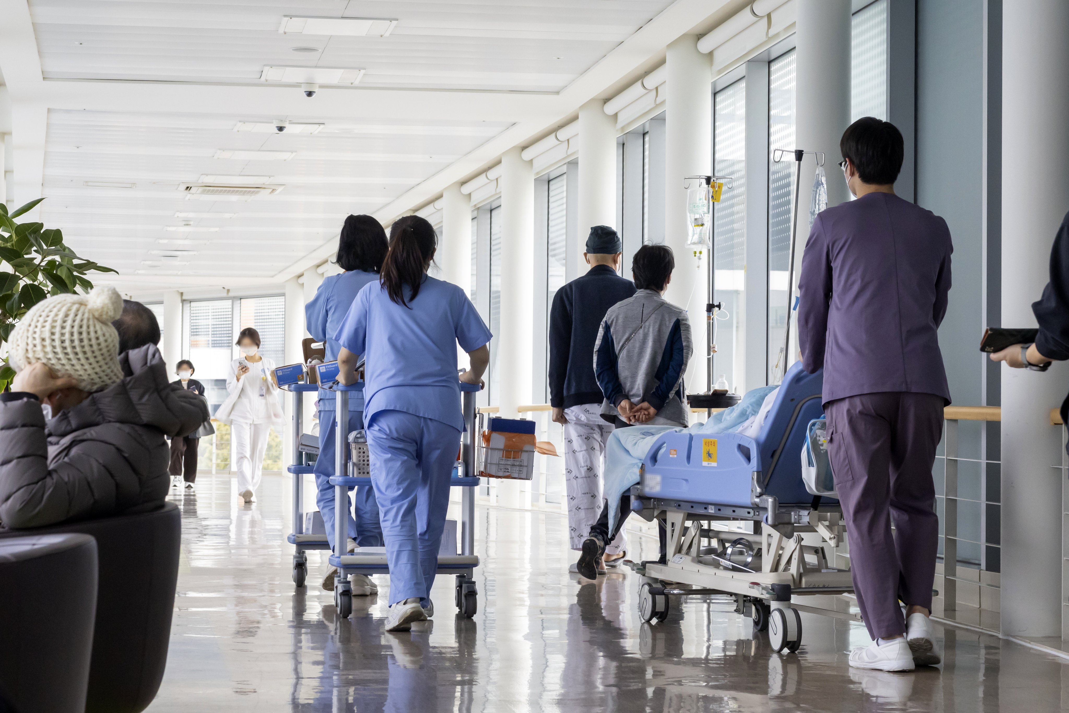 Thousands of South Korean medical students will return to campus, ending last year’s walkout, and are calling for a joint task force to normalise academic schedules and implement long-term reforms to the healthcare education and training system. Photo: EPA-EFE