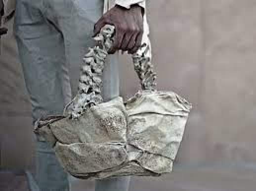 Arnold Putra’s controversial bag, allegedly made with a child’s spine. Instagram/byarnoldputra Arnold Putra’s controversial bag, allegedly made with a child’s spine. Instagram/byarnoldputra