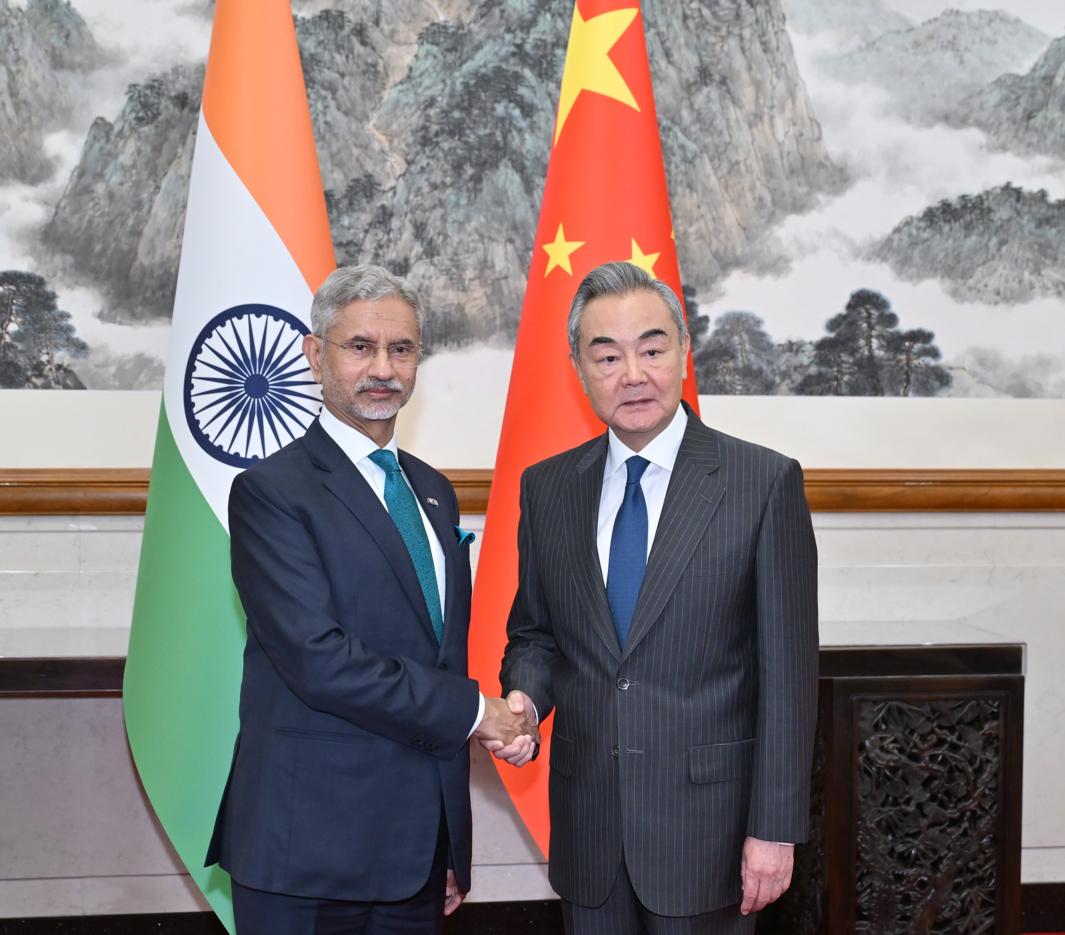 Indian External Affairs Minister Subrahmanyam Jaishankar with Chinese Foreign Minister Wang Yi, in Beijing on Monday. Photo: Xinhua
