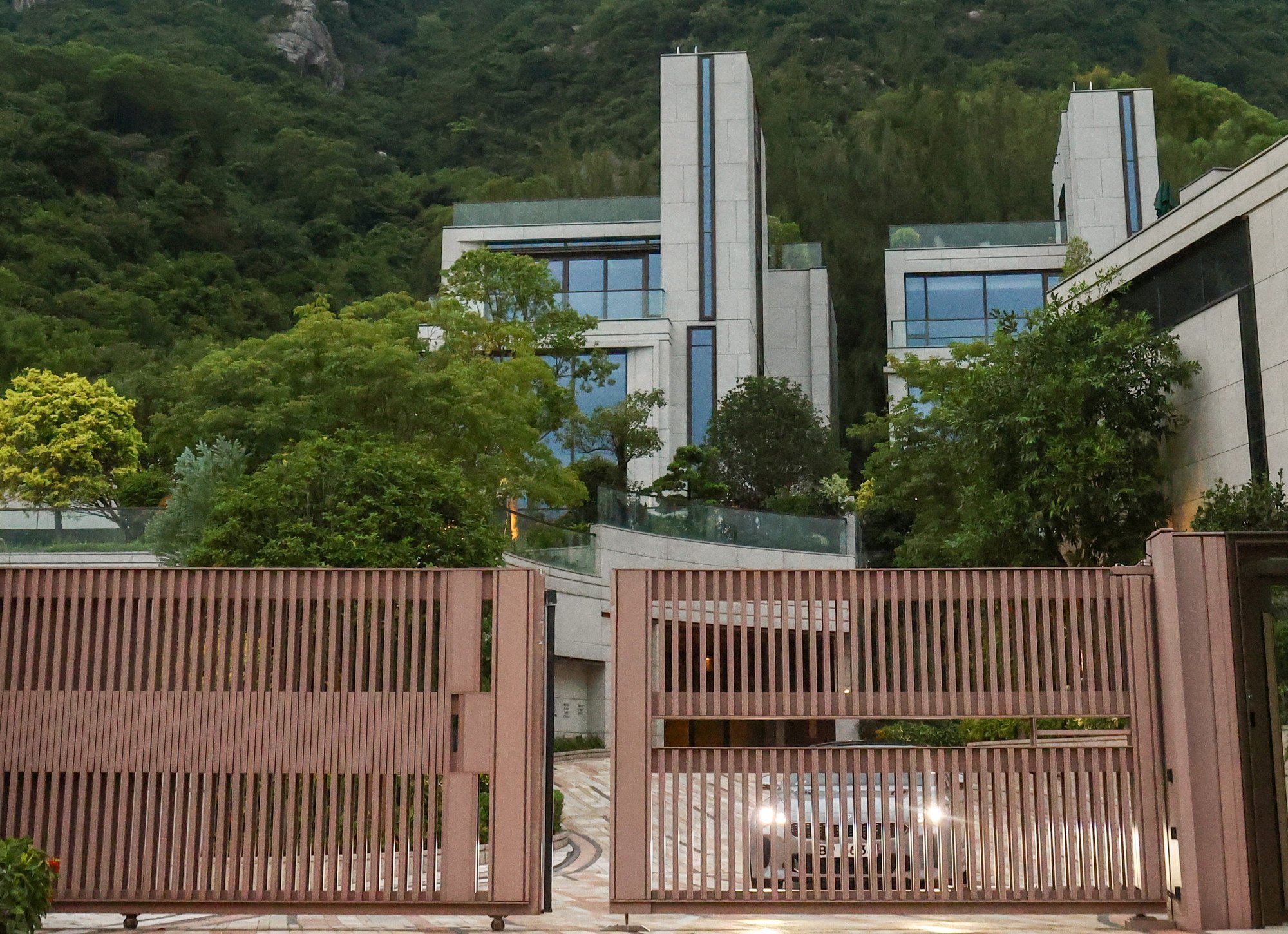 Mont Rouge, a cluster of luxury villas developed by Kerry Properties at Beacon Hill in Kowloon Tong on the Kowloon peninsula on November 8, 2022. Photo: May Tse