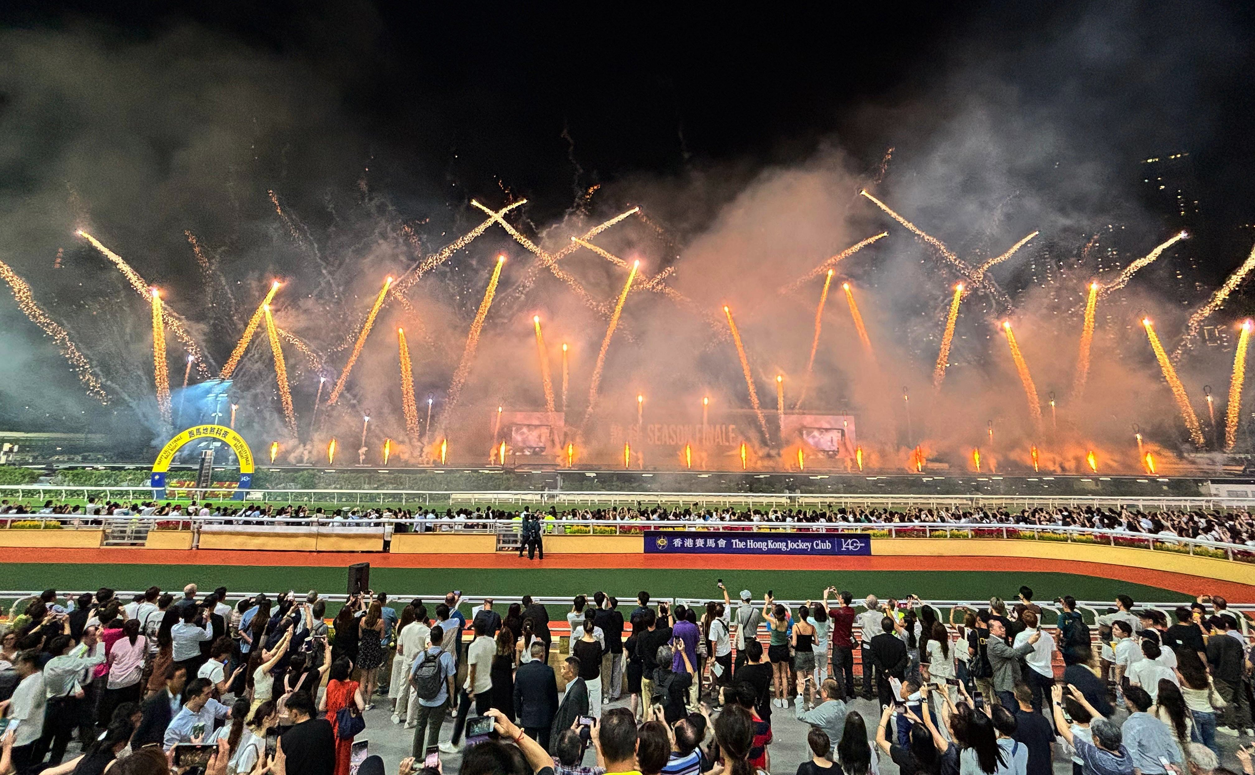 Happy Wednesday at Happy Valley featured live bands, DJs and a fireworks display. Photo: Kenneth Chan.