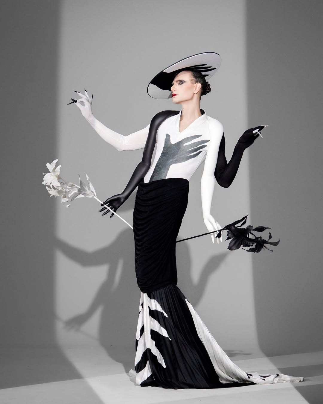 Avant garde Broadway producer Jordan Roth wears Robert Wun Custom Couture for Halloween 2024. Photo: @jordan_roth/Instagram