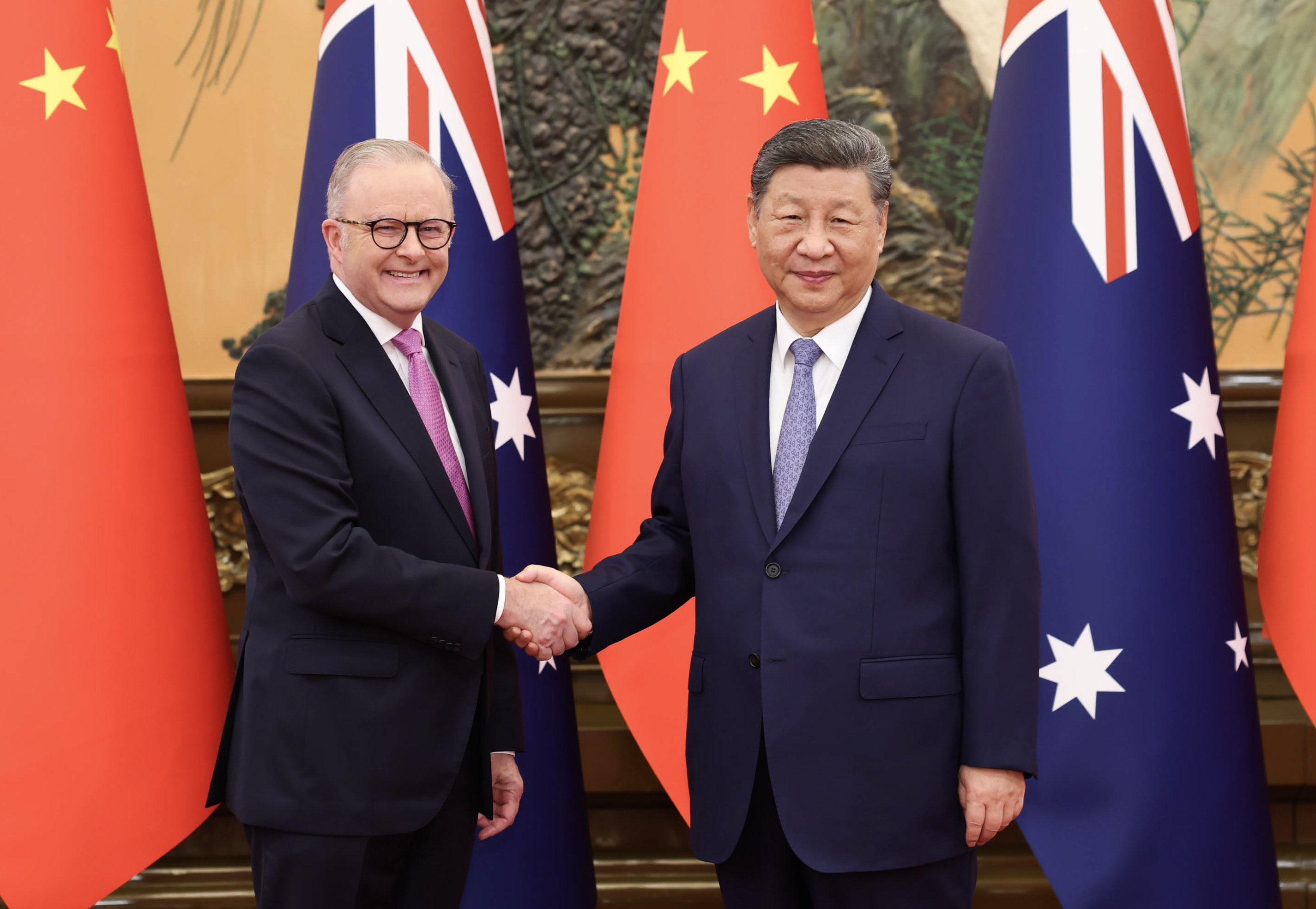 Australian Prime Minister Anthony Albanese (left) shakes hands with President Xi Jinping at the Great Hall of the People in Beijing on July 15. Photo: EPA