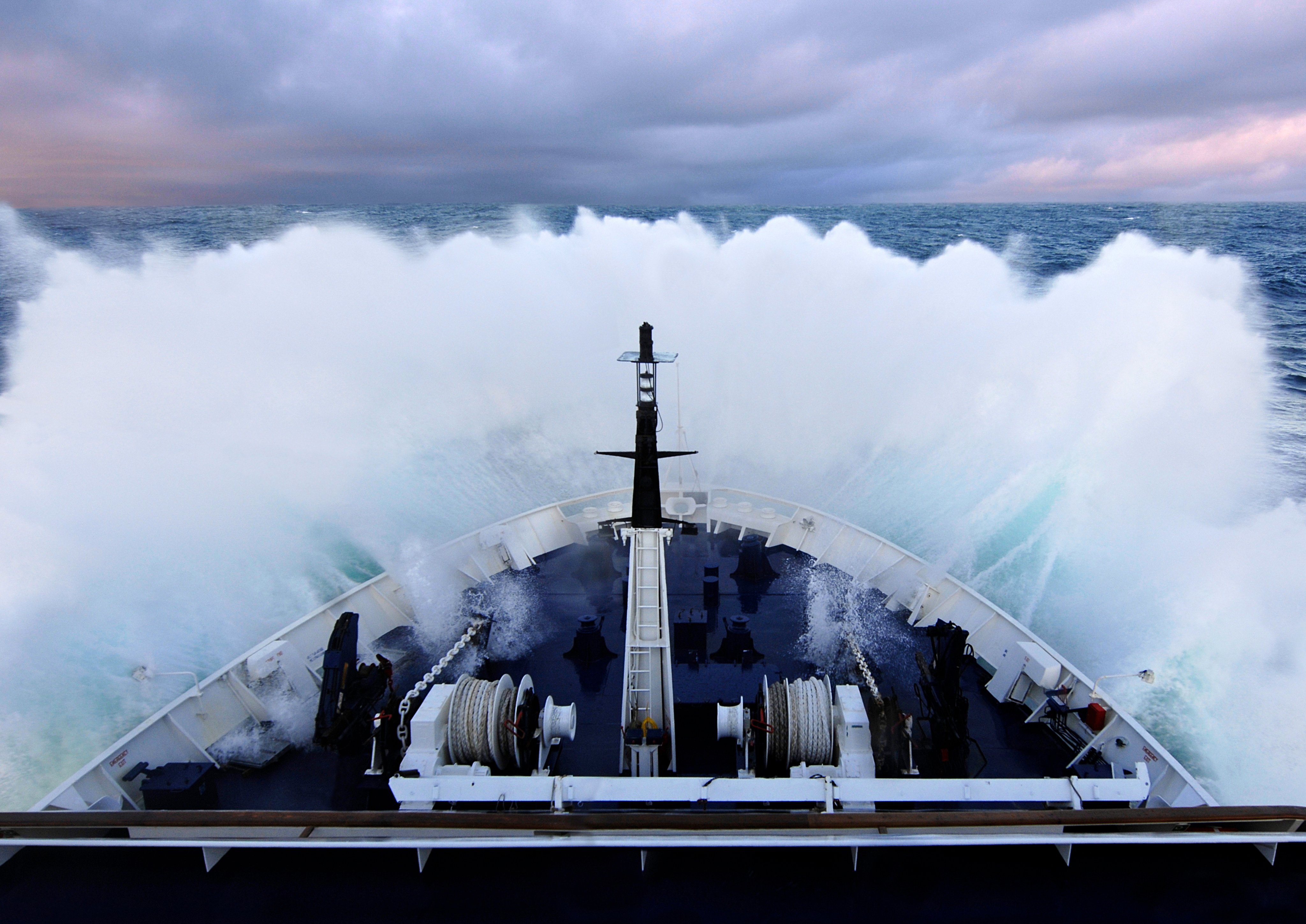 It is the captain’s duty to take and keep the ship on the correct course. Photo: Getty Images