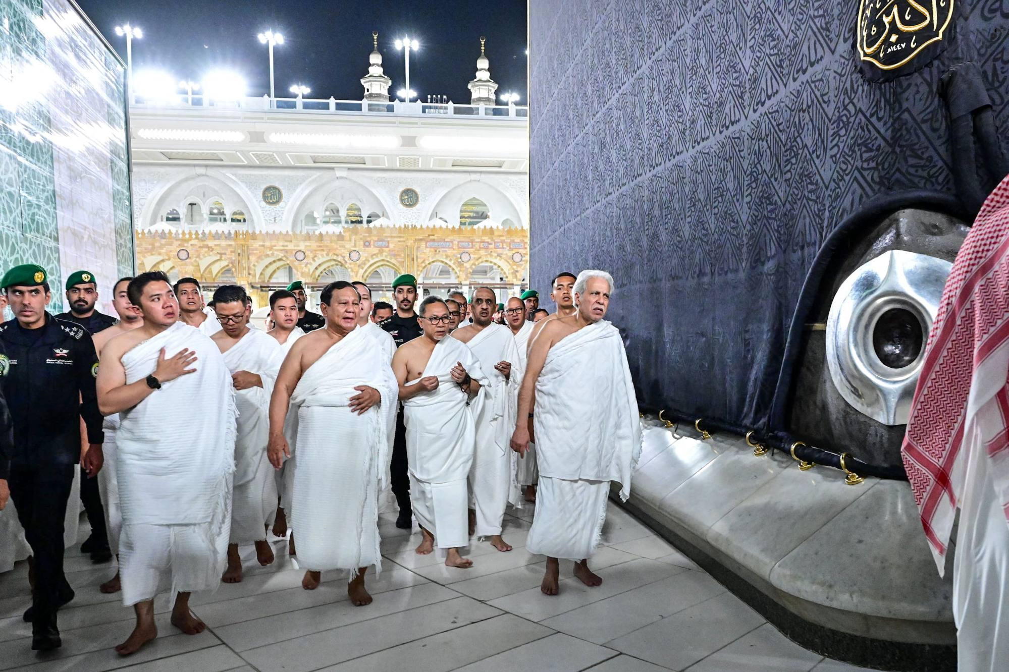 Indonesian President Prabowo Subianto (centre) performs the Umrah pilgrimage in Mecca on July 2 during his three-day visit to Saudi Arabia. Photo: Indonesian Presidential Palace / AFP Indonesian President Prabowo Subianto (centre) performs the Umrah pilgrimage in Mecca on July 2 during his three-day visit to Saudi Arabia. Photo: Indonesian Presidential Palace / AFP
