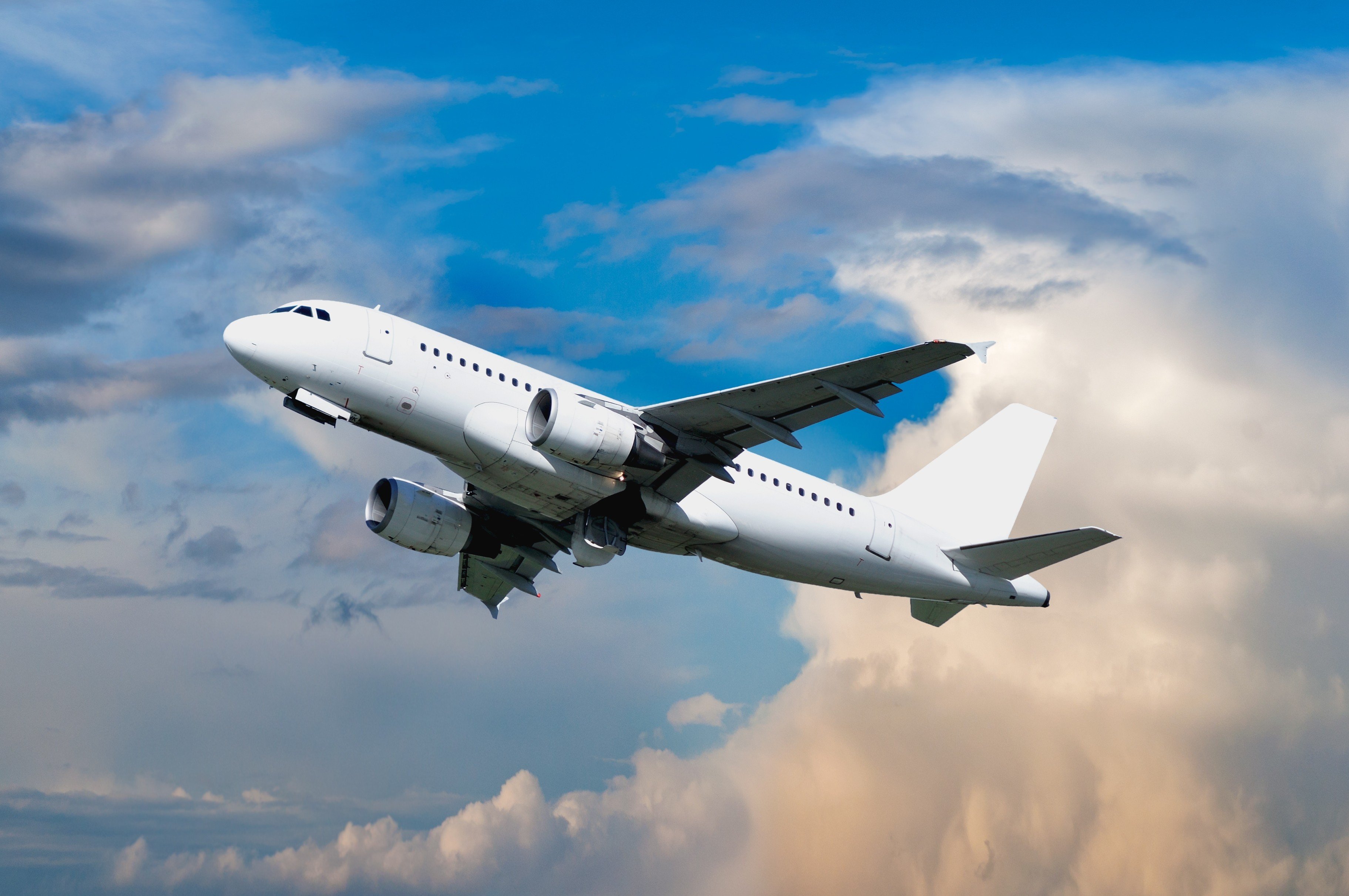 High-profile accidents may unsettle travellers, but they rarely result in long-term behavioural shifts, psychologists say. Photo: Shutterstock