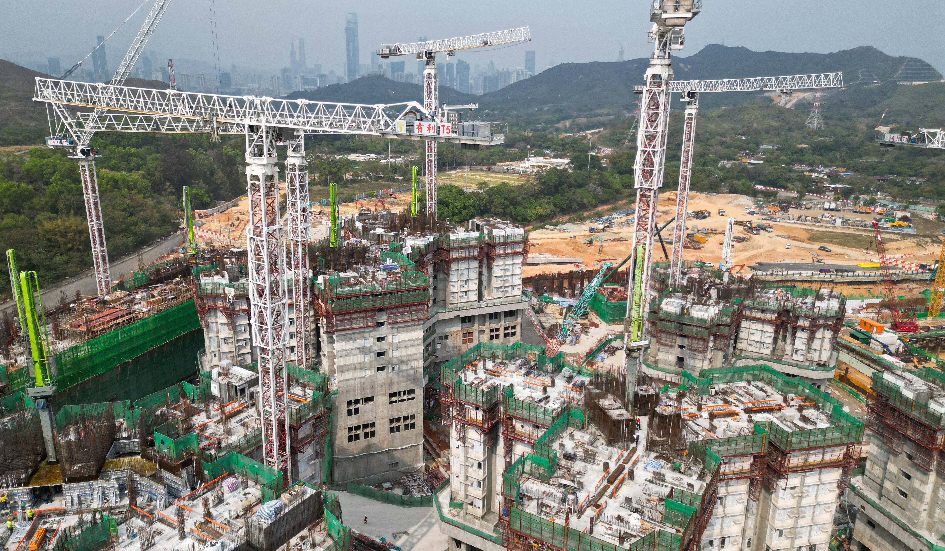 Hong Kong authorities are seeking ways to reduce the construction costs of public housing. Photo: May Tse