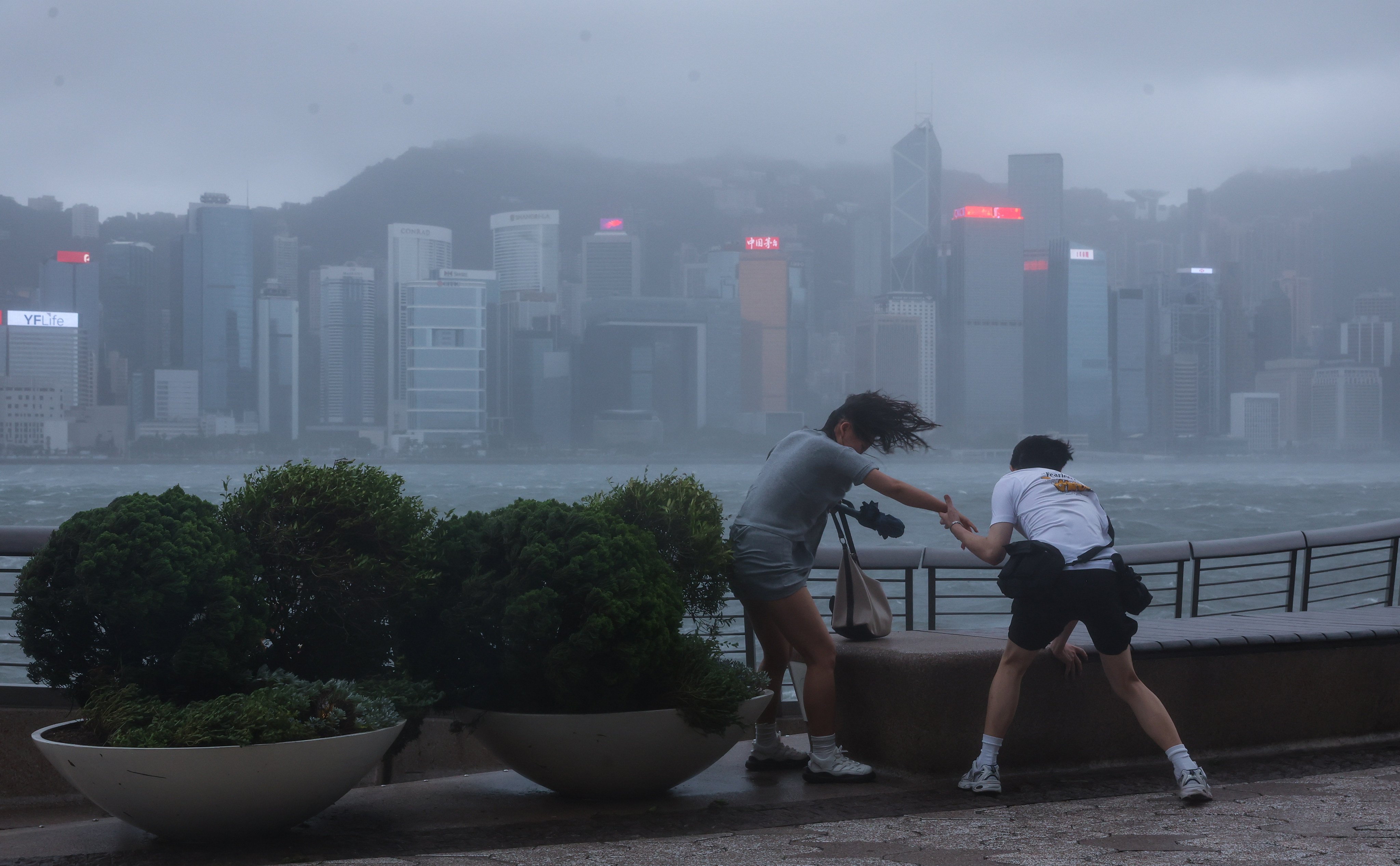 A No 8 typhoon signal or above was in force for 19 hours on Sunday. Photo: Edmond So