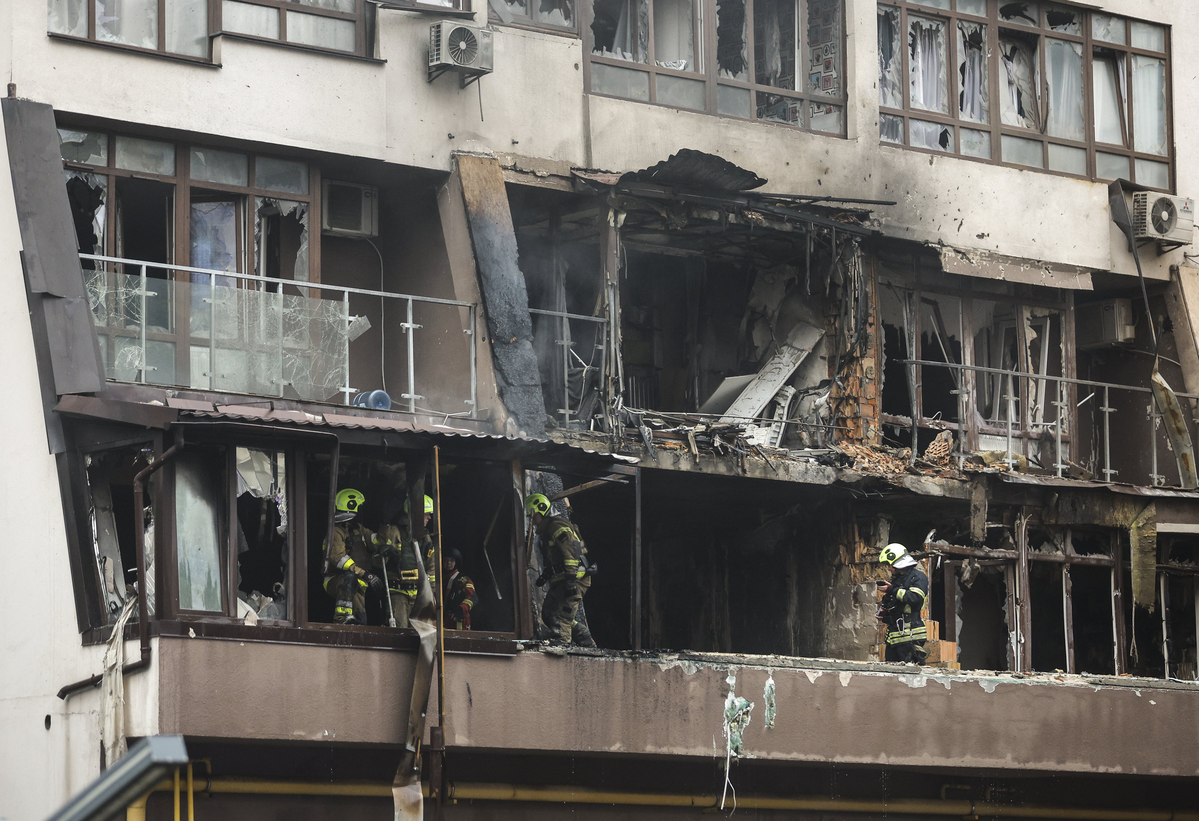 The aftermath of a Russian drone strike on a residential building in Kyiv, Ukraine. Photo: EPA