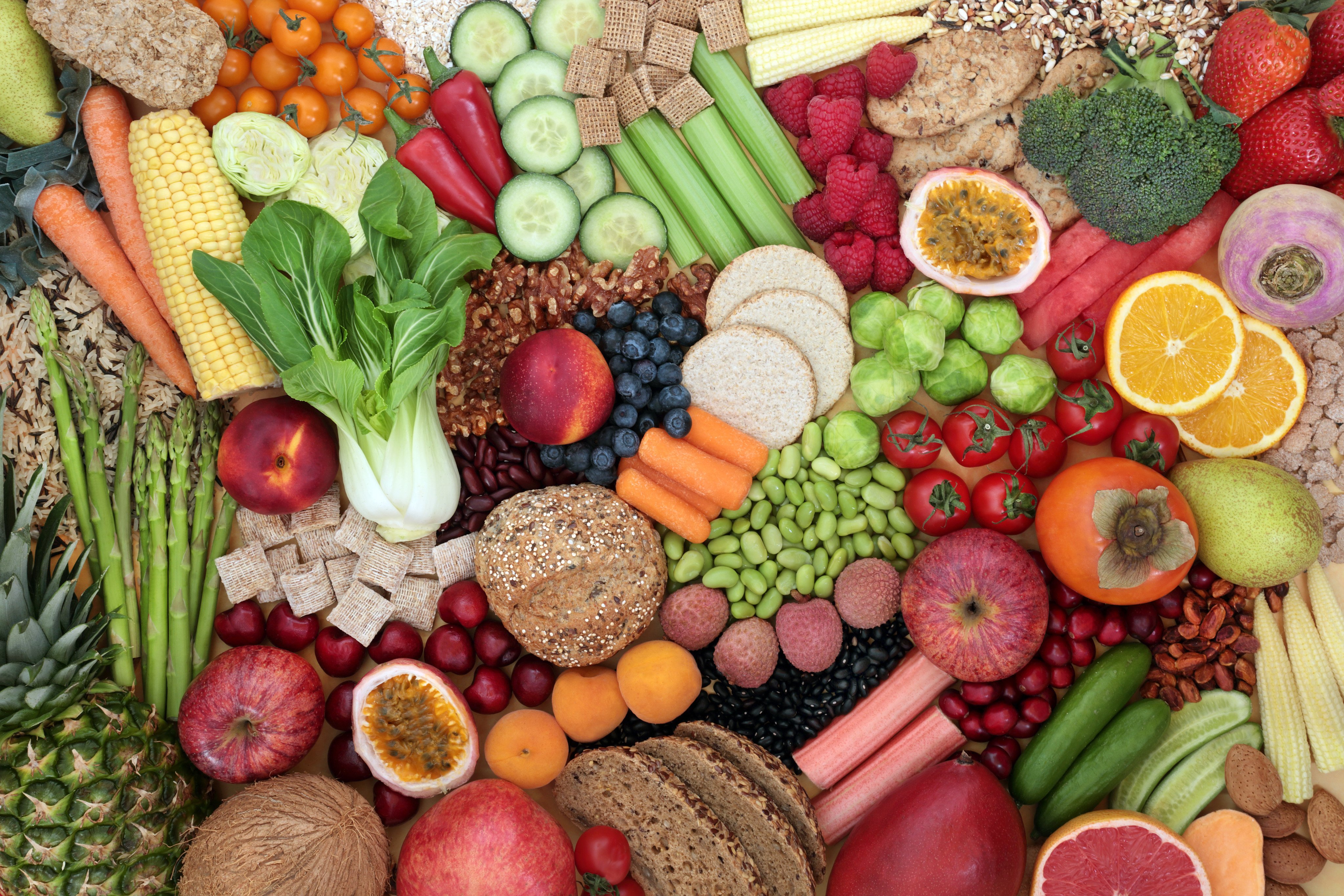 Experts explain how “fibermaxxing” can transform your health with benefits like weight loss, cancer prevention, and improved gut and heart health. Photo: Shutterstock