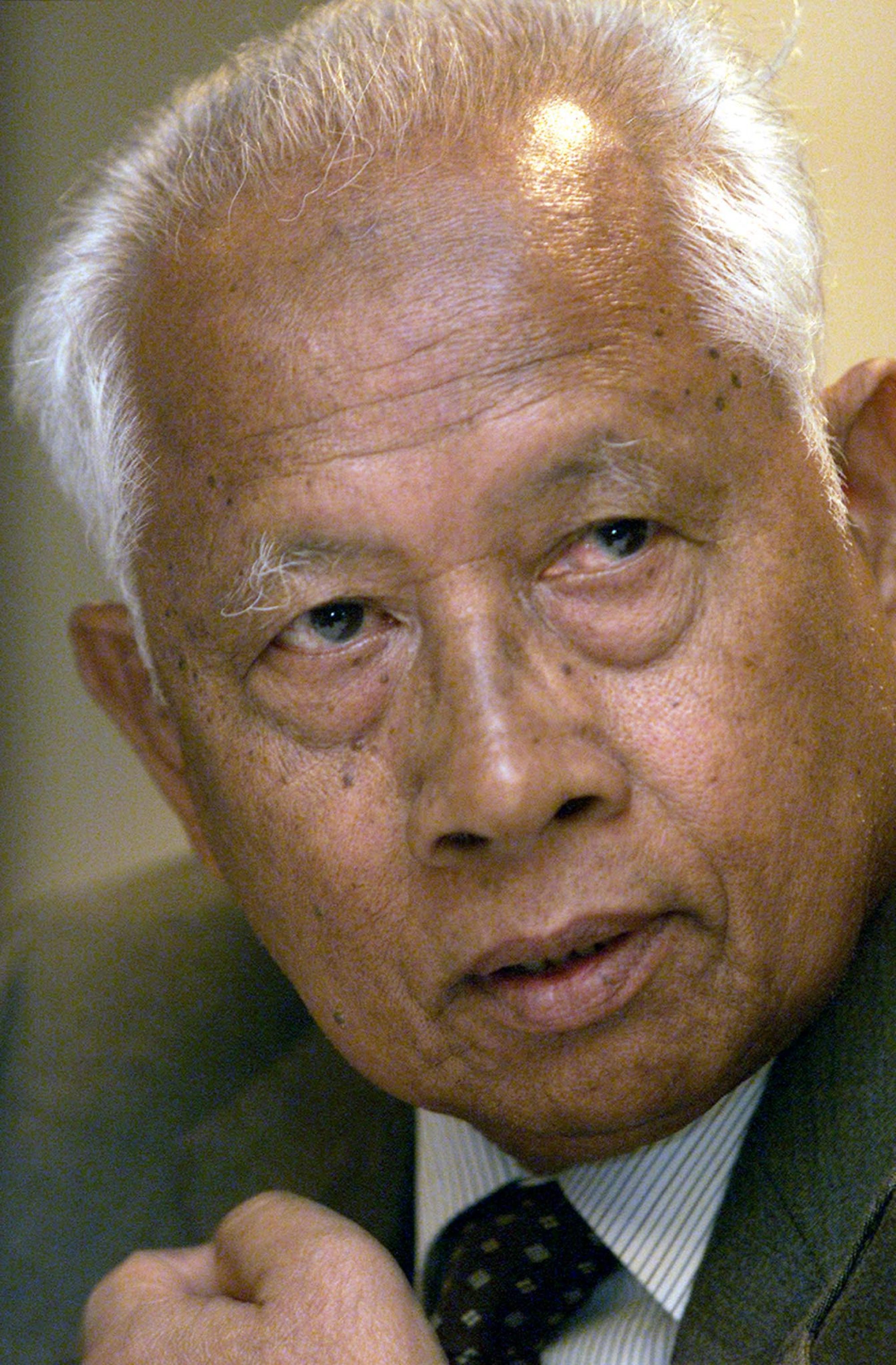 Mohamed Salleh Abas, Malaysia’s former chief justice, pictured in 2001. Former prime minister Mahathir Mohamad orchestrated his sacking in the 1980s. Photo: Reuters Mohamed Salleh Abas, Malaysia’s former chief justice, pictured in 2001. Former prime minister Mahathir Mohamad orchestrated his sacking in the 1980s. Photo: Reuters