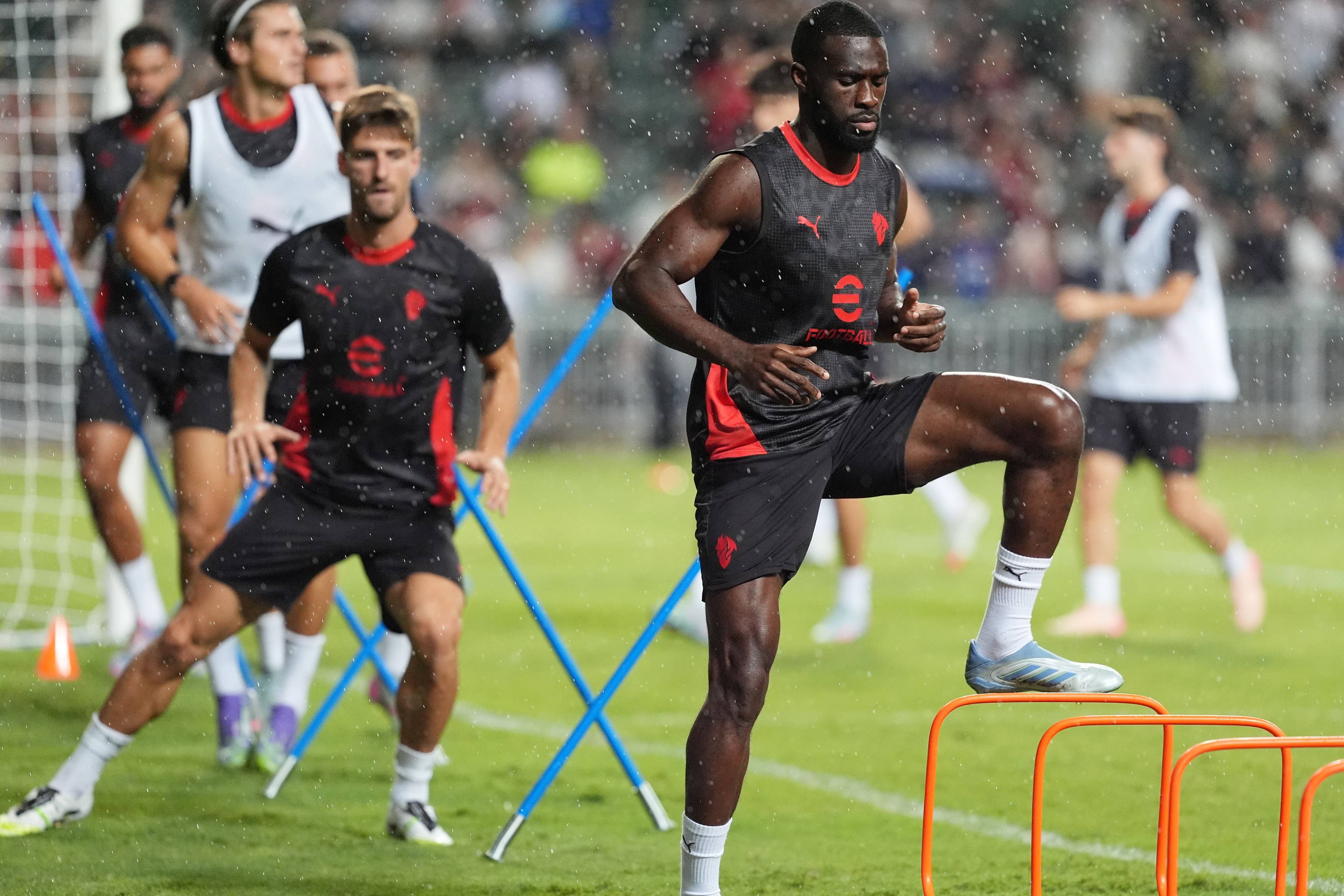 AC Milan conduct their training session at Hong Kong Stadium. Photo: Elson Li