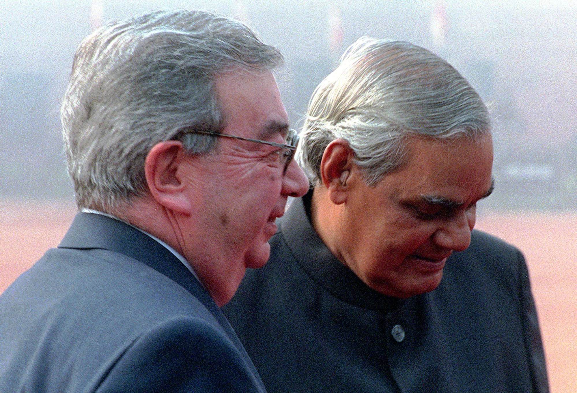 Former Russian PM Yevgeny Primakov (left) with his Indian counterpart Atal Behari Vajpayee in 1998, the year he called for the creation of a “strategic triangle” between Russia, India and China. Photo: AFP Former Russian PM Yevgeny Primakov (left) with his Indian counterpart Atal Behari Vajpayee in 1998, the year he called for the creation of a “strategic triangle” between Russia, India and China. Photo: AFP