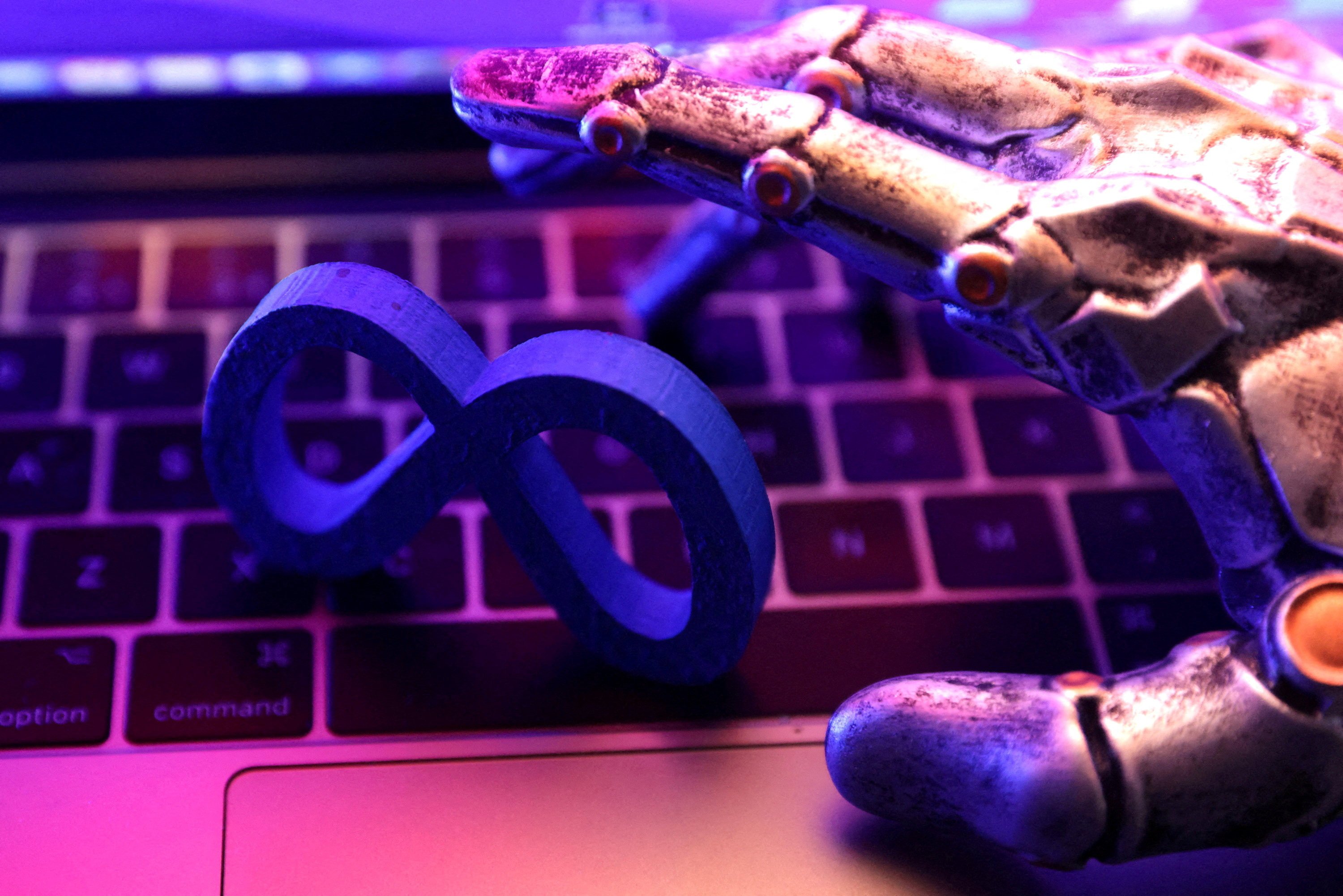 The Meta logo is seen in this illustration taken June 18, 2025. Photo: Reuters