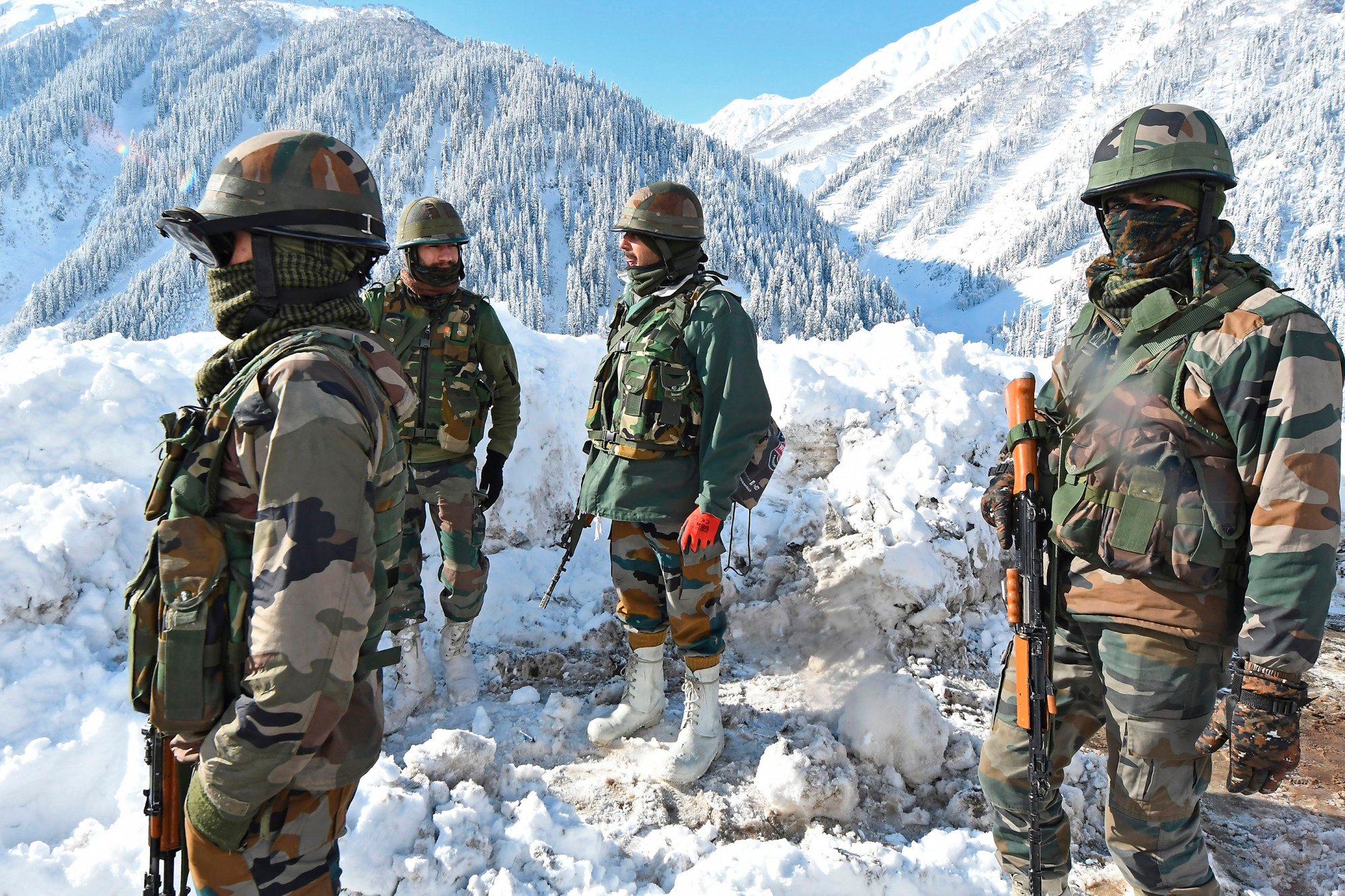 Indian soldiers stand on a snow-covered road near the border with China in 2021. Photo: AFP/Getty Images/TNS Indian soldiers stand on a snow-covered road near the border with China in 2021. Photo: AFP/Getty Images/TNS