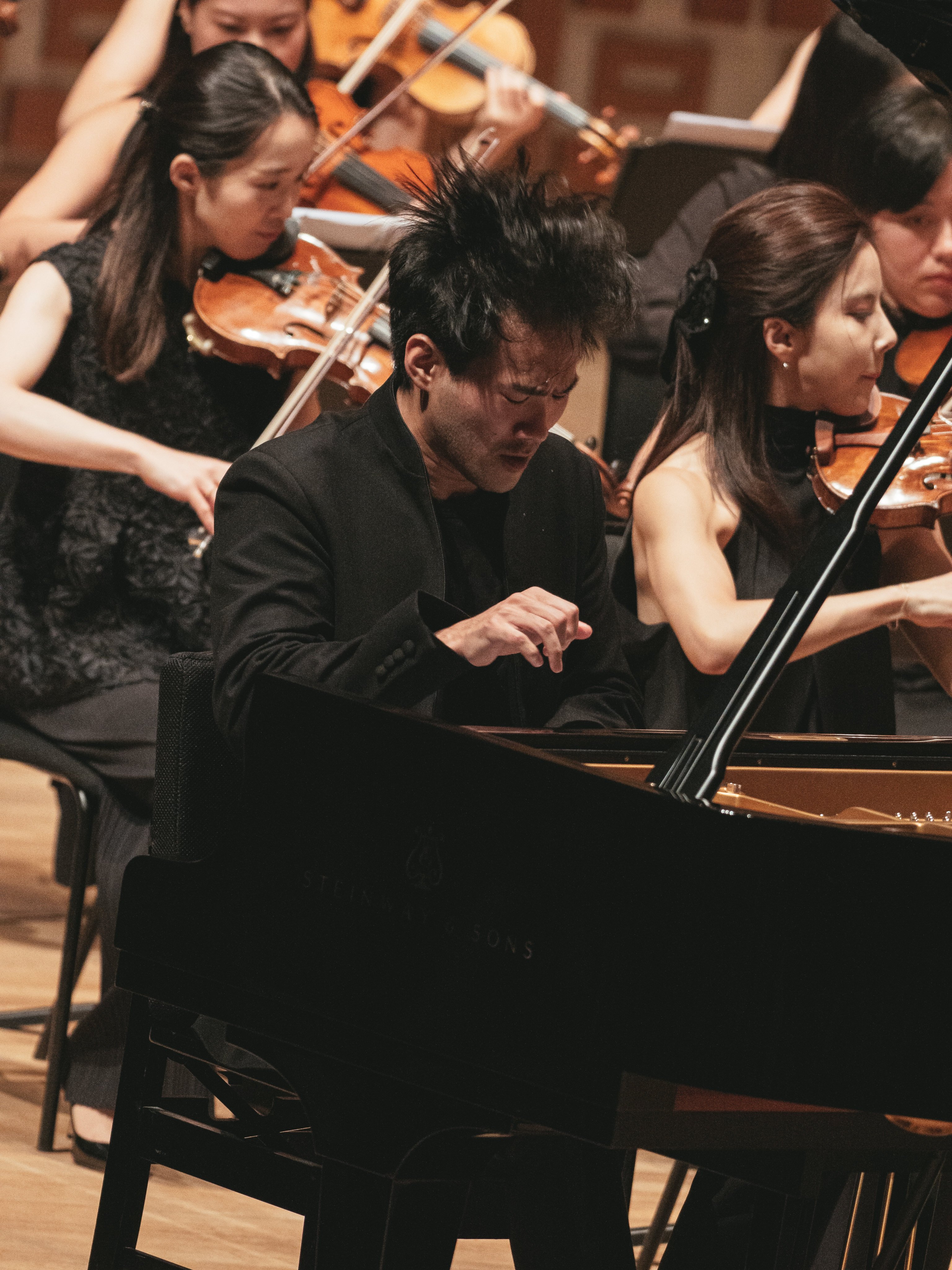 Canadian-Chinese pianist Bruce Liu, winner of the 2021 International Chopin Piano Competition, performs Tchaikovsky’s Piano Concerto No 2 at the debut of the Asian Modern Symphony Orchestra at the Hong Kong Cultural Centre on August 1. Photo: Kevin Ku
