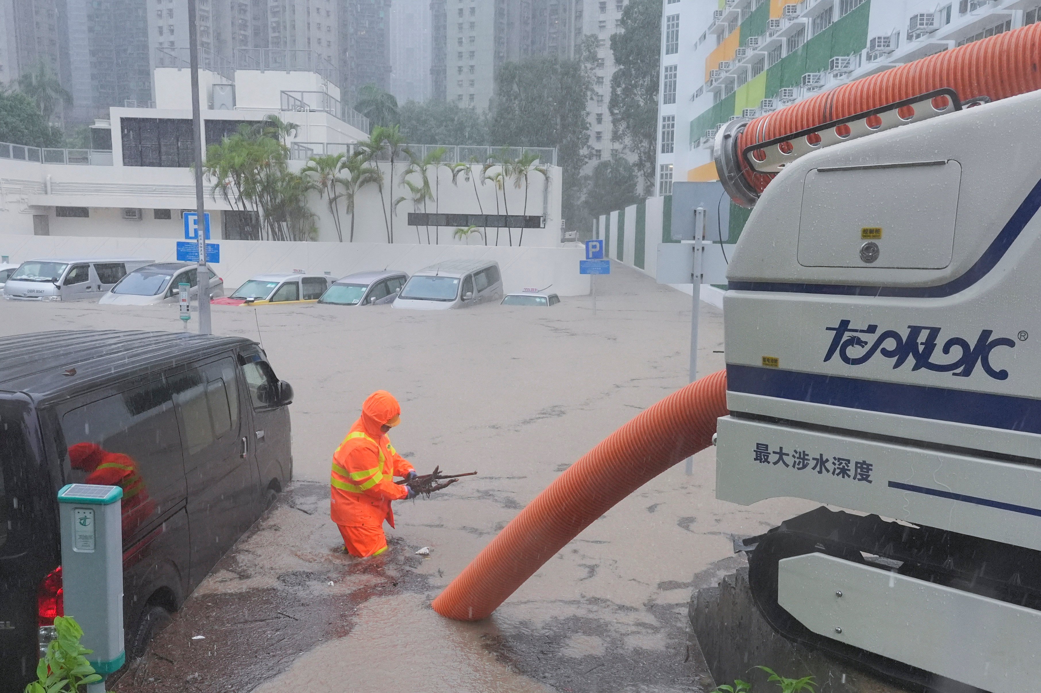 A robot used to drain flood water at an outdoor car park in Tseung Kwan O. Photo: May Tse