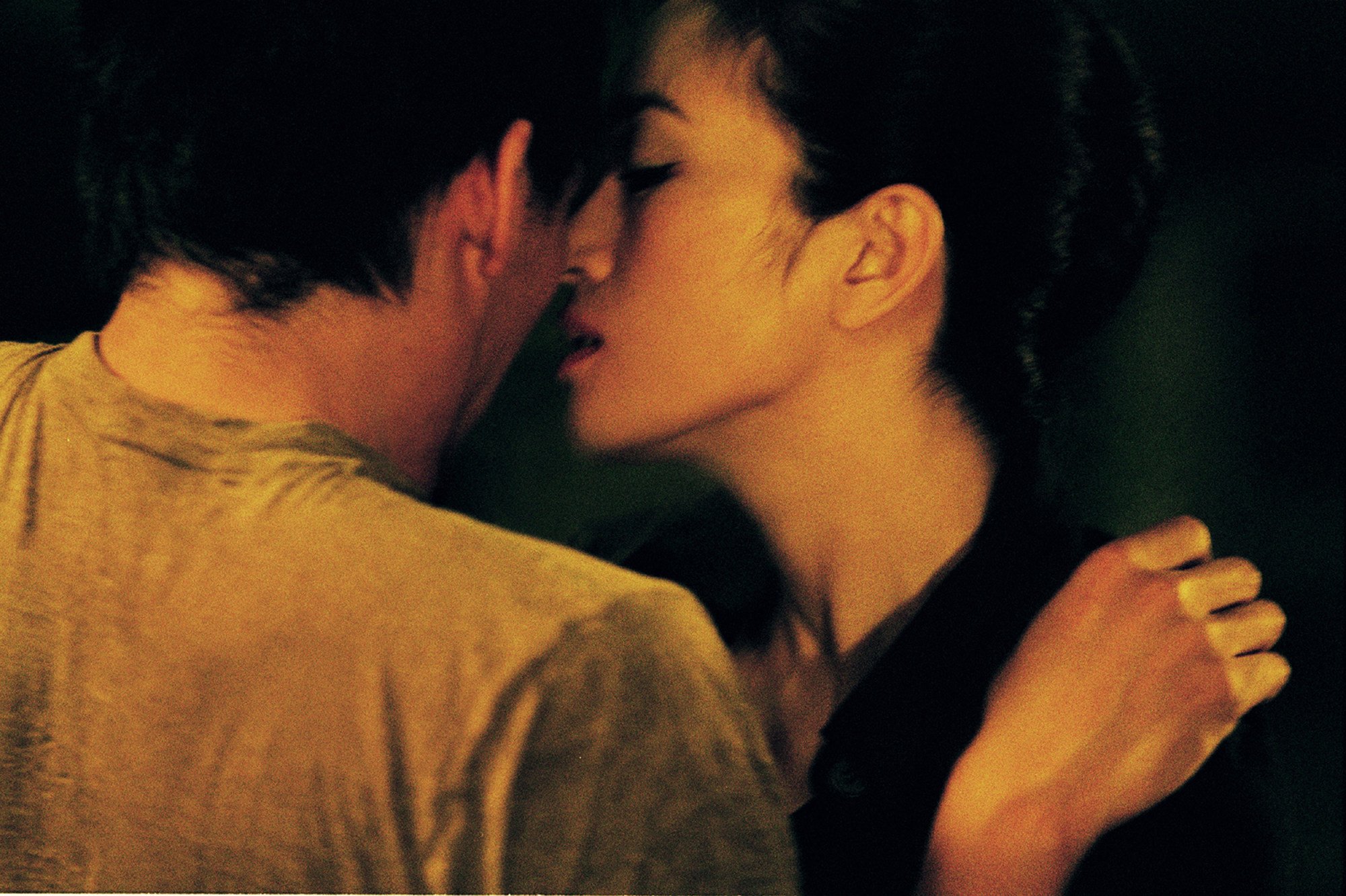 Chang Chen (left) and Gong Li in a still from The Hand, Wong Kar-wai’s segment in the anthology film Eros (2004). Photo: SCMPost