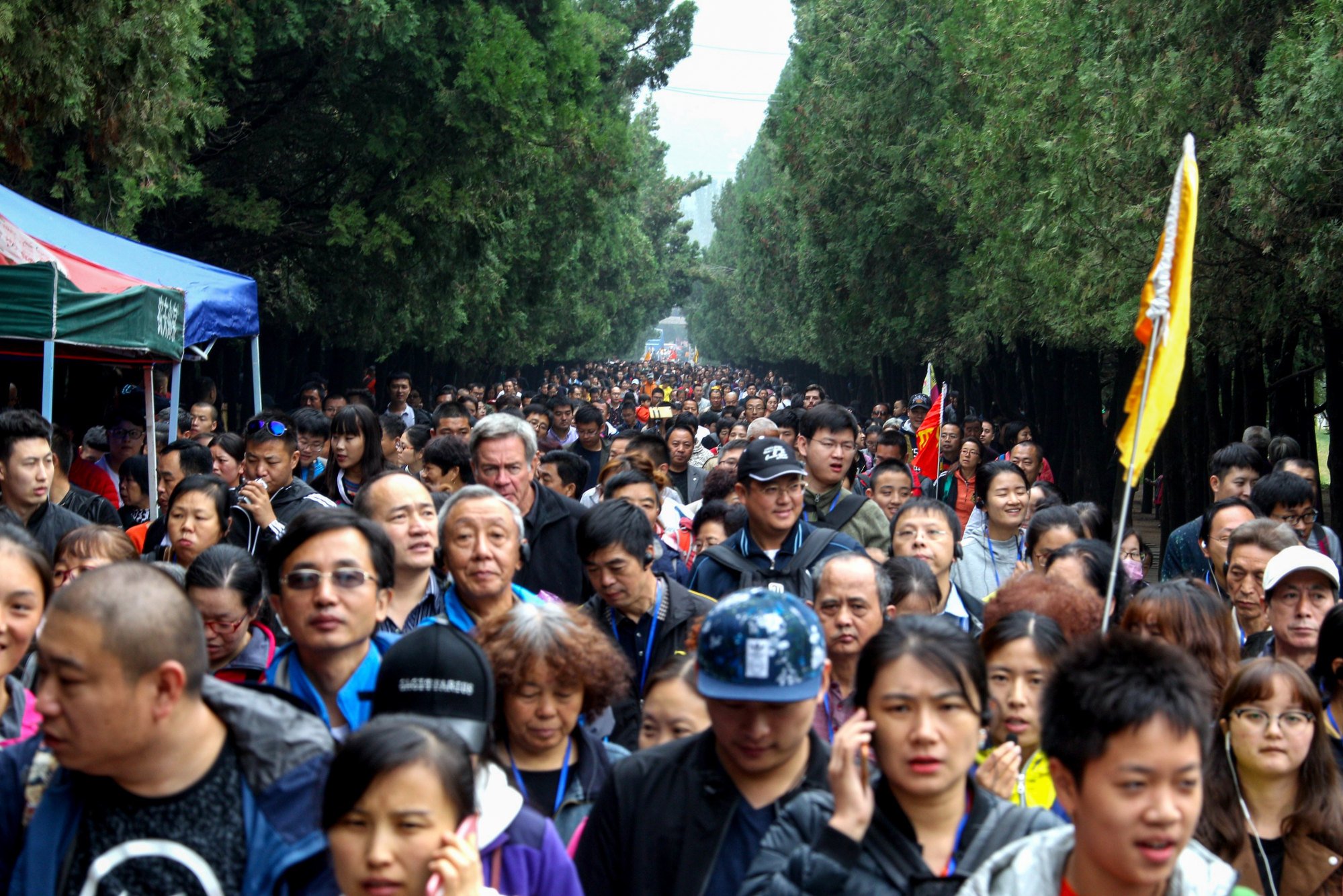 Tourists flock to Shaolin Temple to watch a martial arts performance in 2017. Photo: Visual China Group via Getty Images