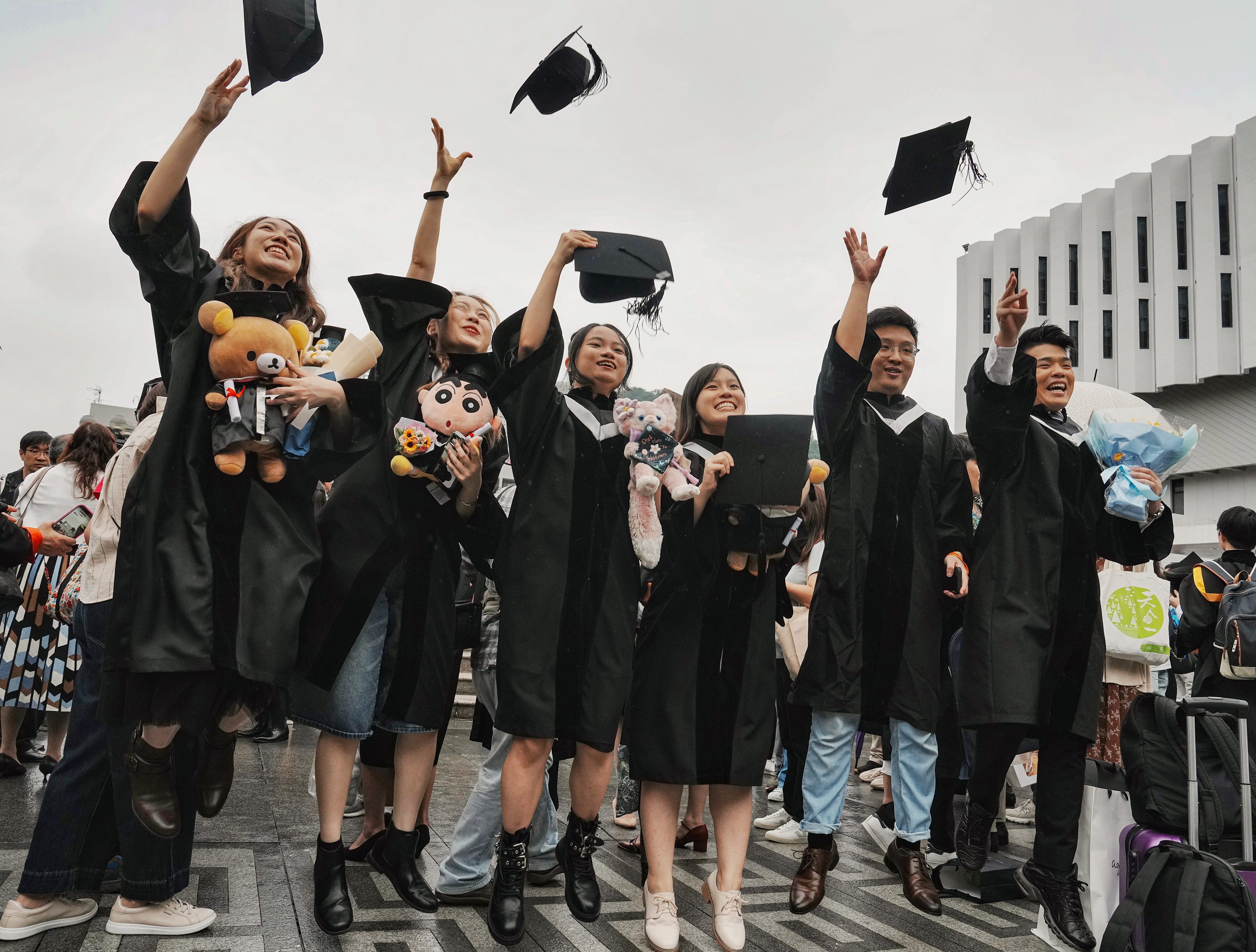 Graduates have been encouraged to keep their expectations in line with what last year’s cohort earned. Photo: Elson Li