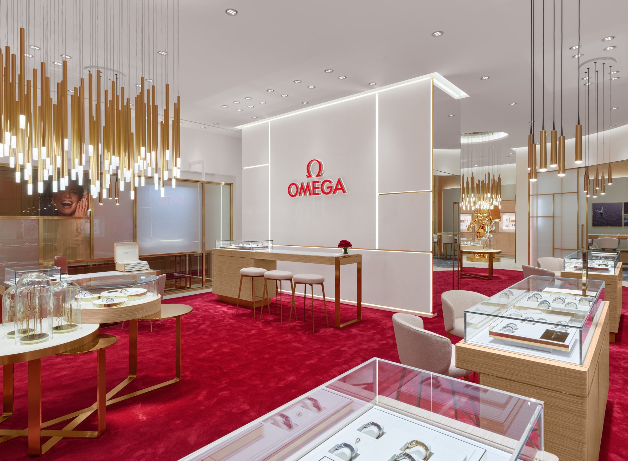 The boutique's lighting evokes the pendulums of old clocks. Photo: Handout