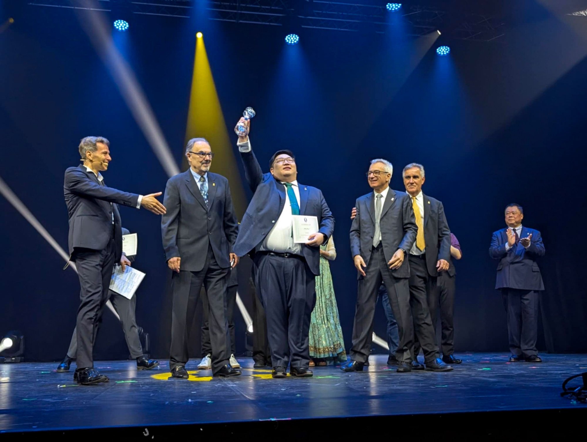 Hsueh celebrates winning an Invention Award at Fism Italy 2025. Photo: Billy Hsueh