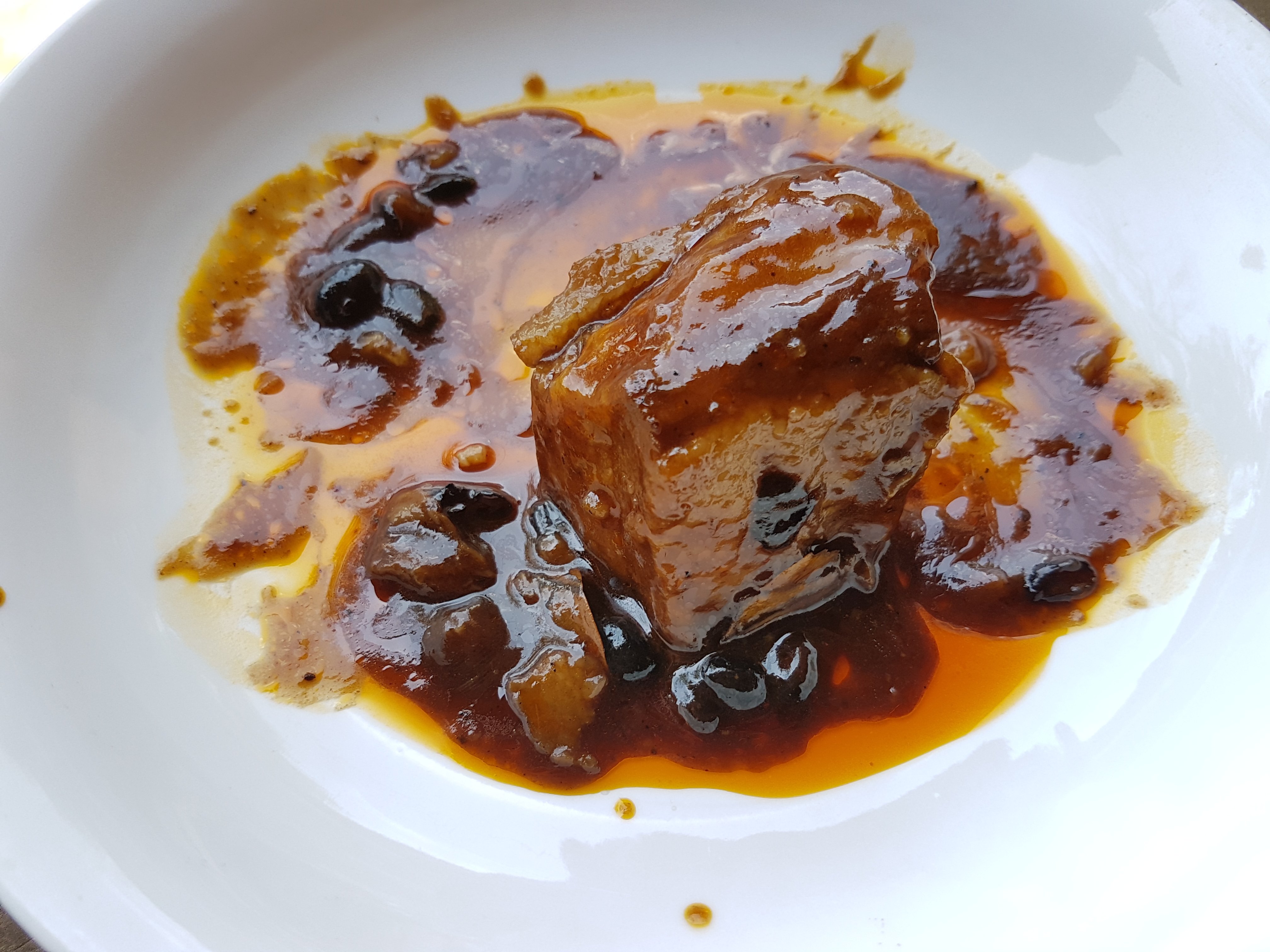 “Humba” is a caramelised version of the popular Filipino dish, “adobo”. Photo: Wikipedia
