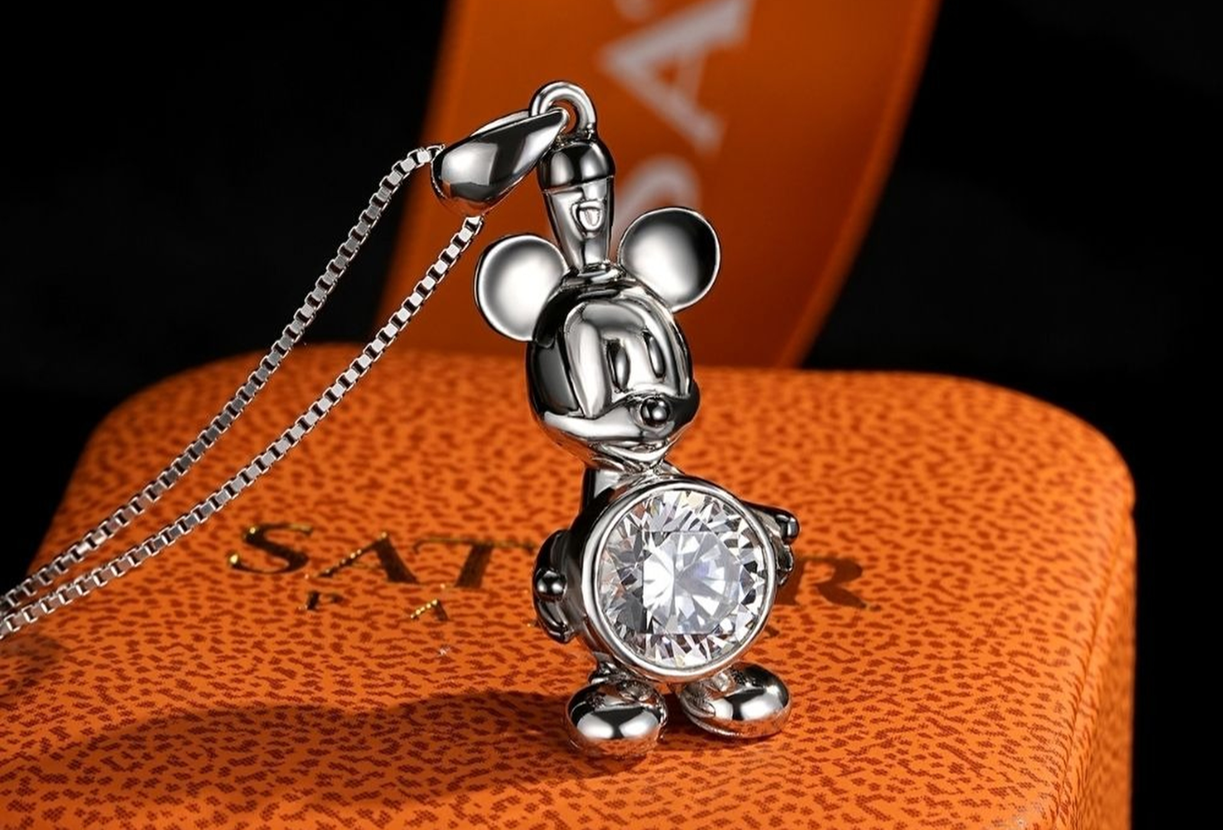 The Walt Disney Company has taken a Hong Kong online jewellery shop to court for infringing its trade mark right, accusing it of misleading consumers to believe its Mickey Mouse-themed products are sold under an official partnership.  Photo: handout