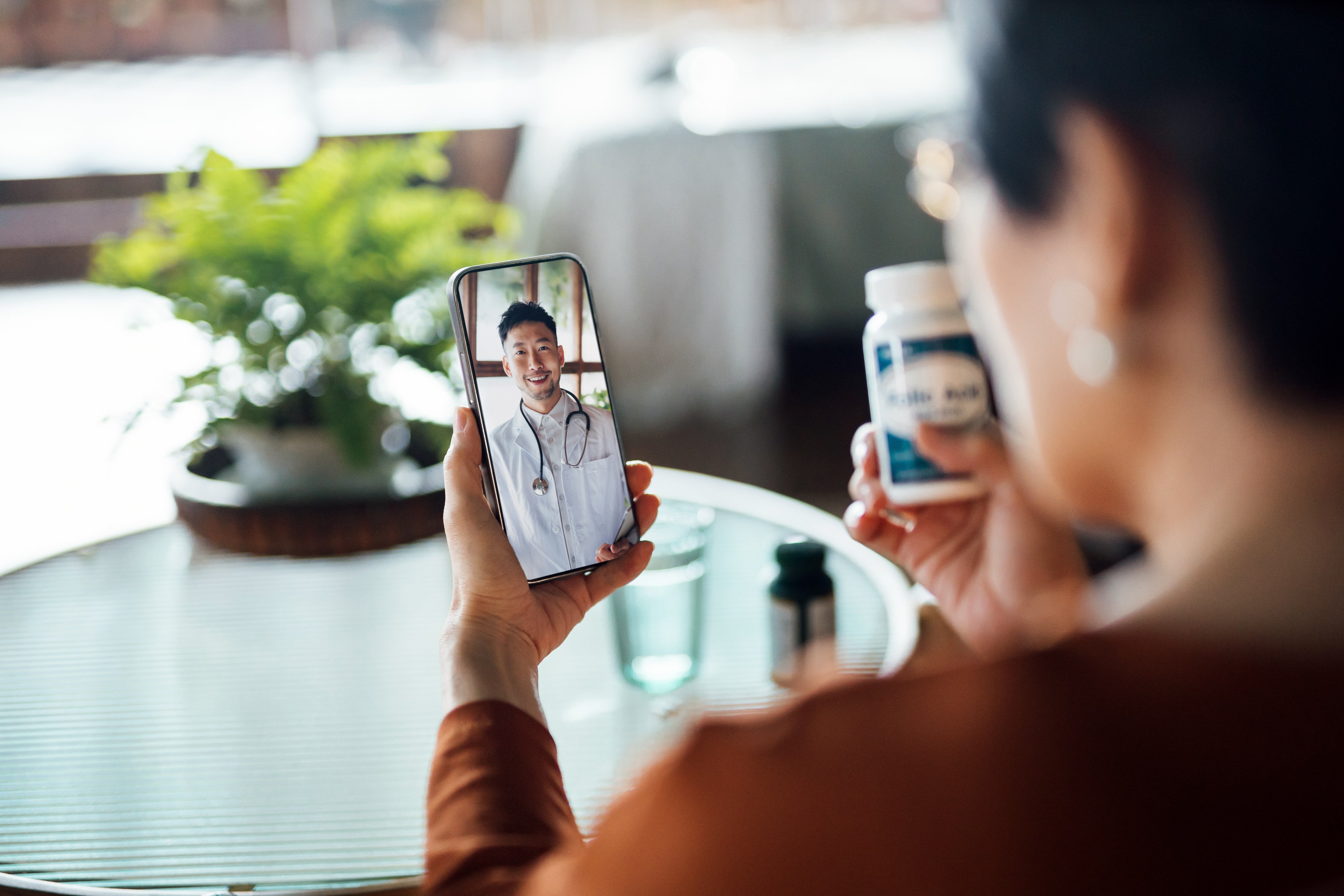 Secretary for Health Lo Chung-mau has called for unified doctor accreditation to ensure the quality of telemedicine services. Photo: Getty Images
