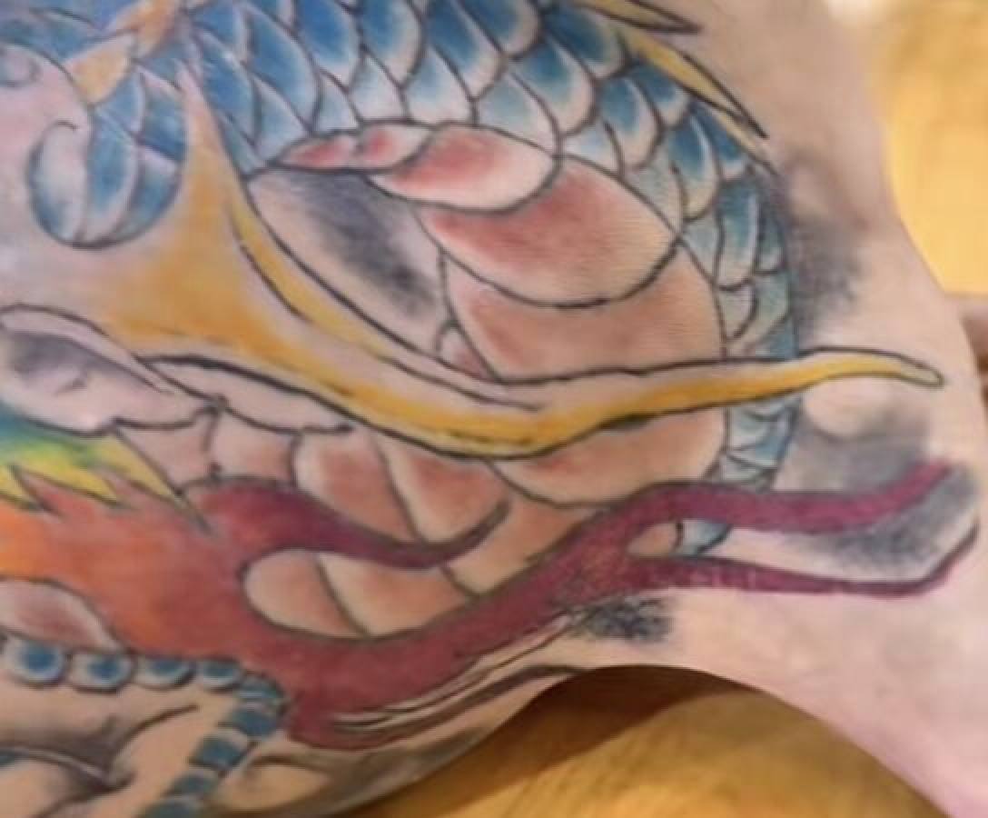 The tattoo artist who did the work said the canine’s owner kept pressing him to do the job. Photo: RedNote