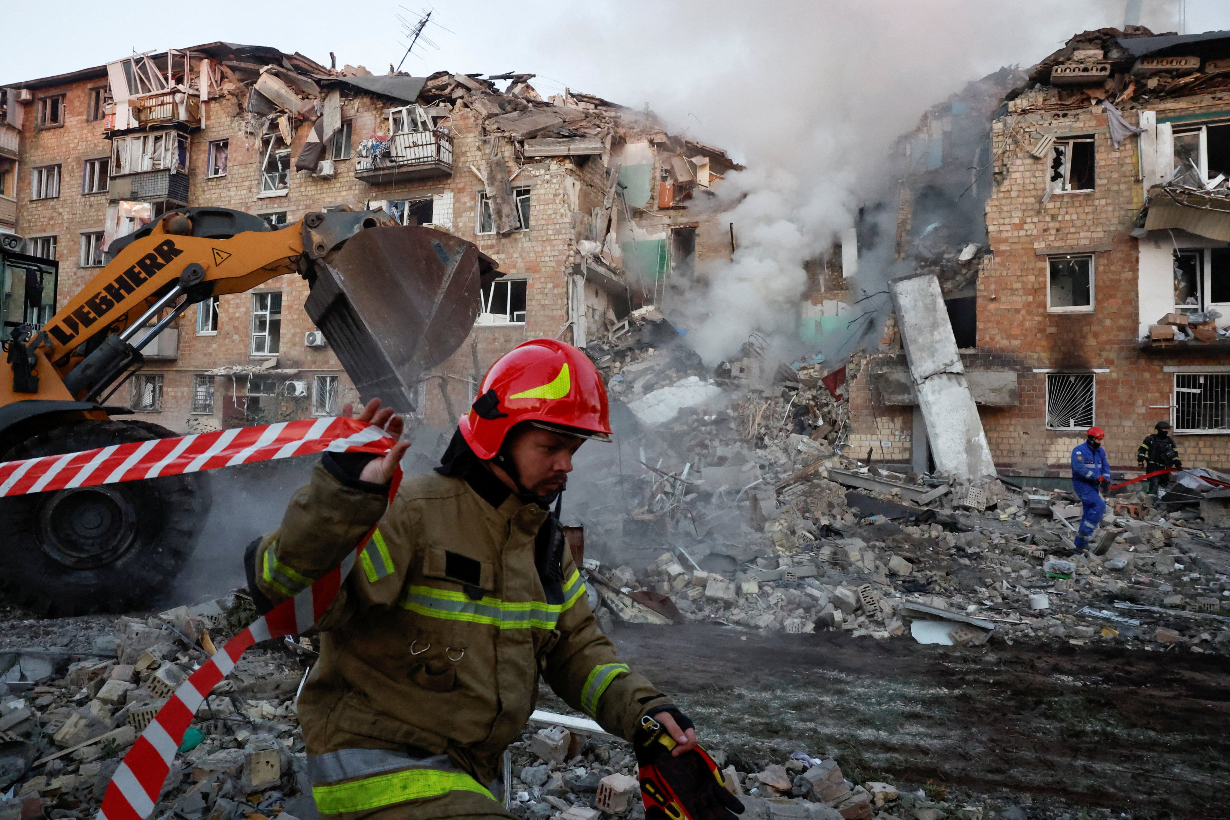 The aftermath of Russian strikes on a residential building in Kyiv, Ukraine. Photo: Reuters