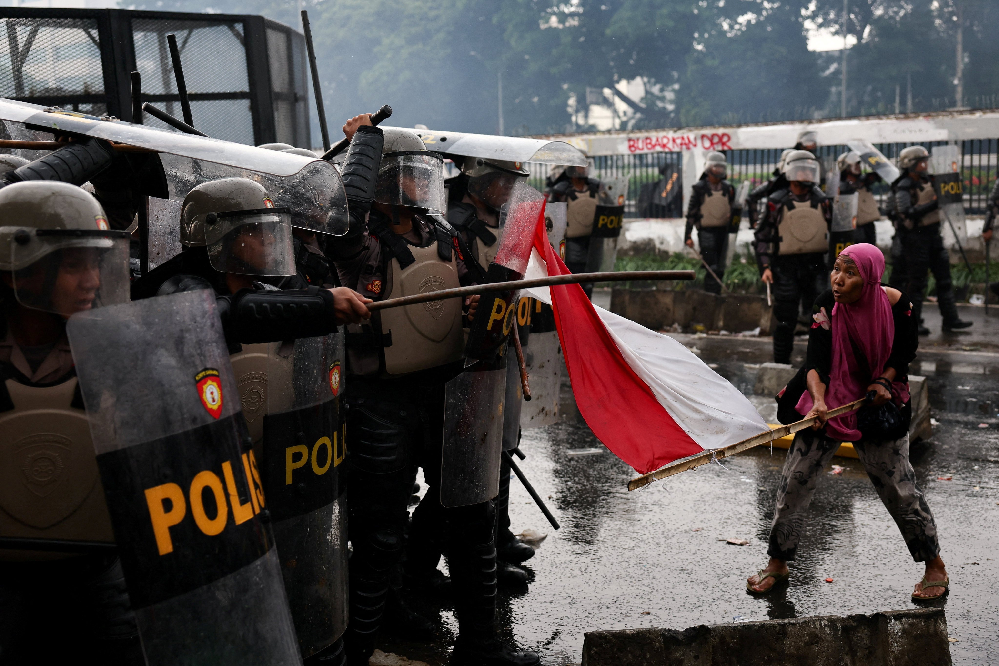 Protests turn deadly in Indonesia sparked by opposition to lawmakers’ ‘excessive’ pay