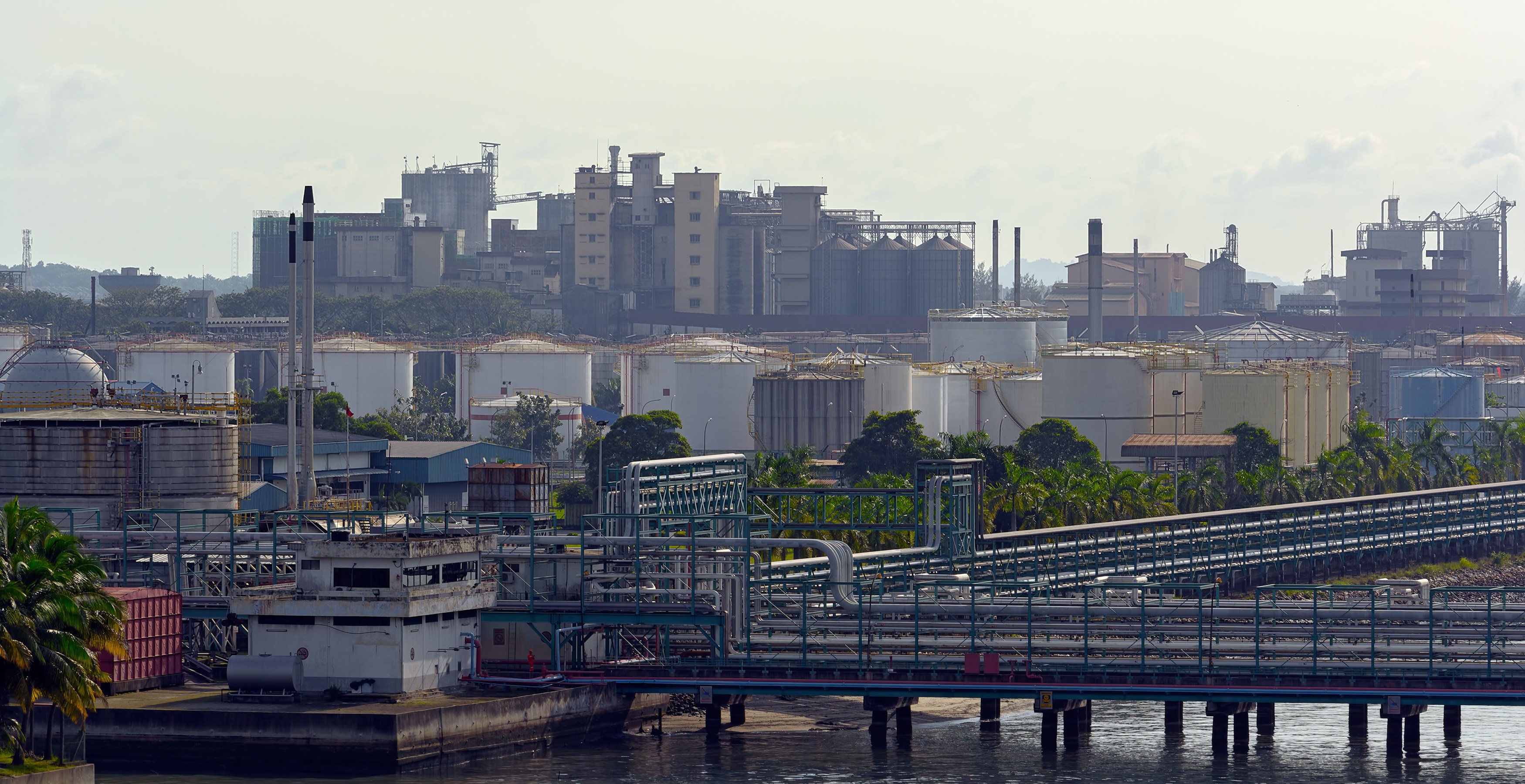 An industrial port in Johor. Earthquakes hit Yong Peng, Kluang, Batu Pahat and Segamat in Johor in August, prompting calls for higher building safety standards. Photo: Shutterstock
