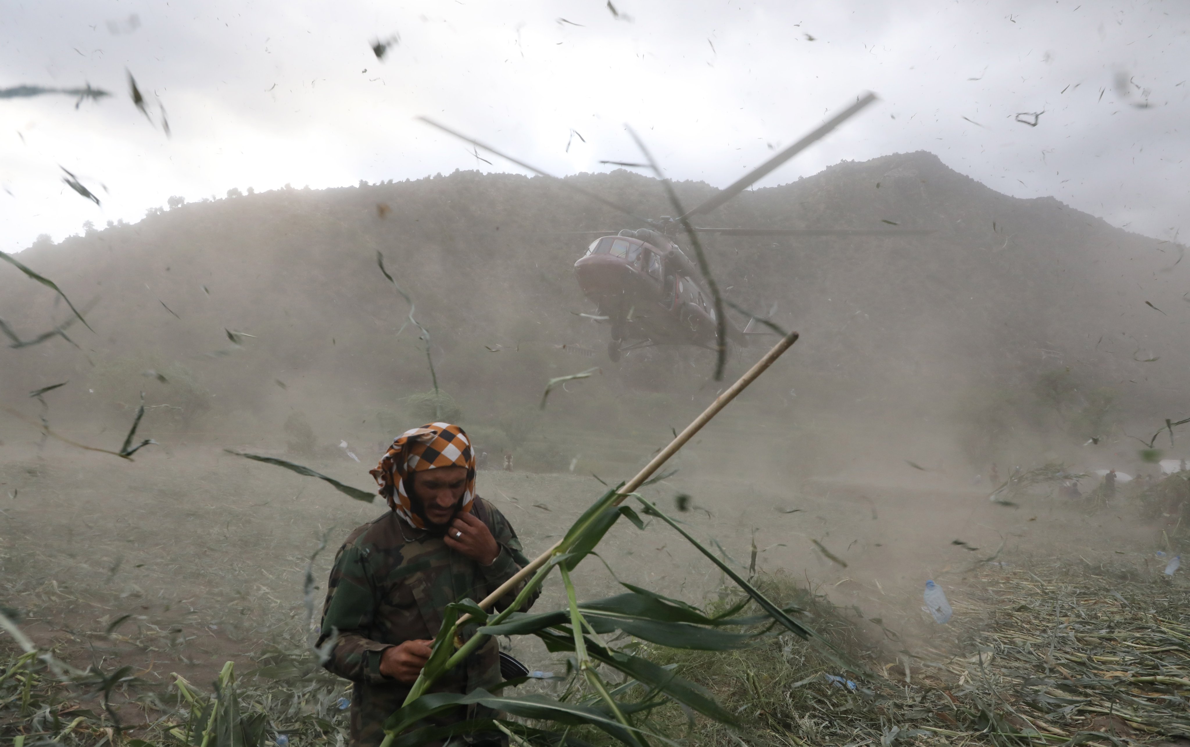 Rescuers have been using helicopters to ferry the wounded to hospitals. Photo: EPA
