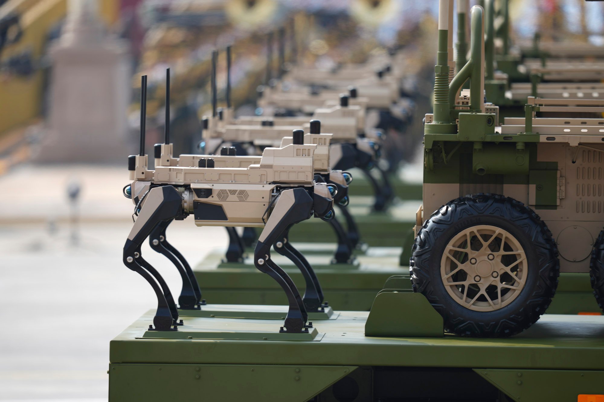 Mercredi, la formation terrestre et indéniable a fait partie du défilé militaire chinois. Photo: Xinhua Mercredi, la formation terrestre et indéniable a fait partie du défilé militaire chinois. Photo: Xinhua