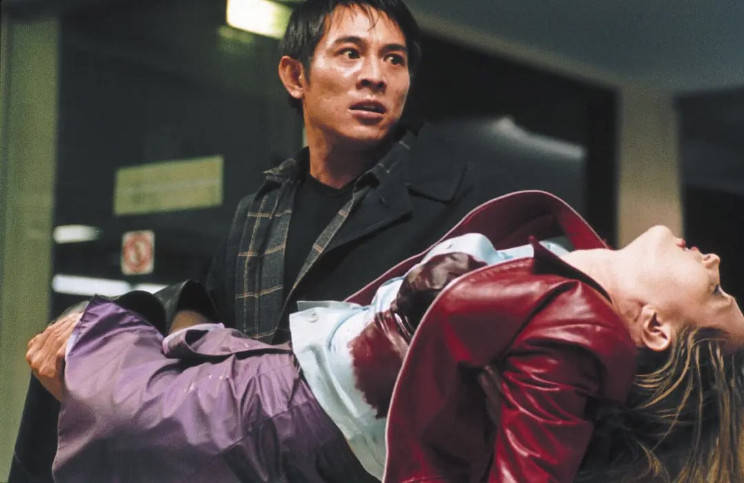 Jet Li carries Bridget Fonda in a still from Kiss of the Dragon (2001), a popular film around the world that was banned in China. Photo: SCMP