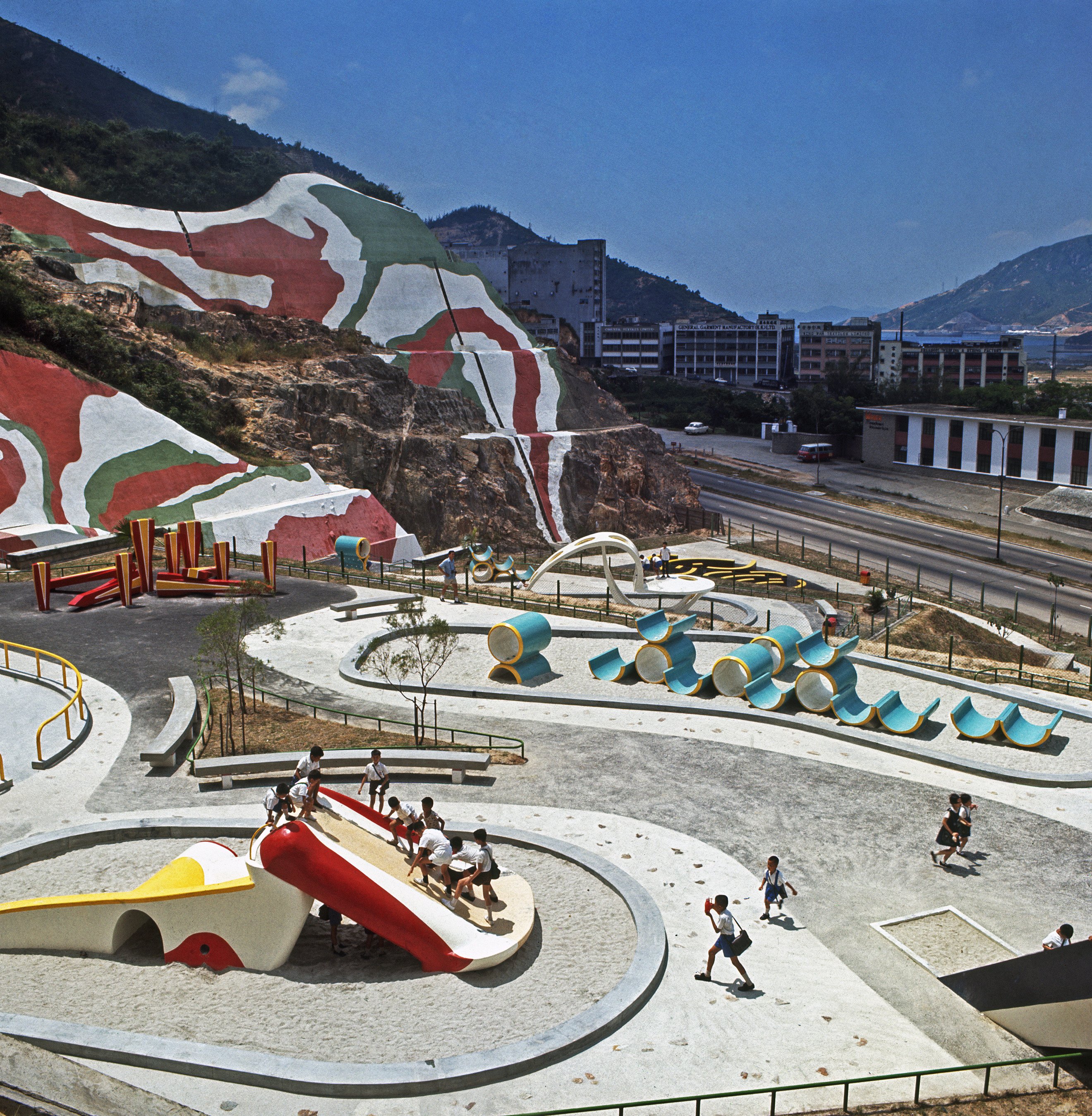 Shek Lei Playground in Kwai Chung, Hong Kong, in 1970, designed by American artist Paul Selinger. Photo: courtesy Information Services Department