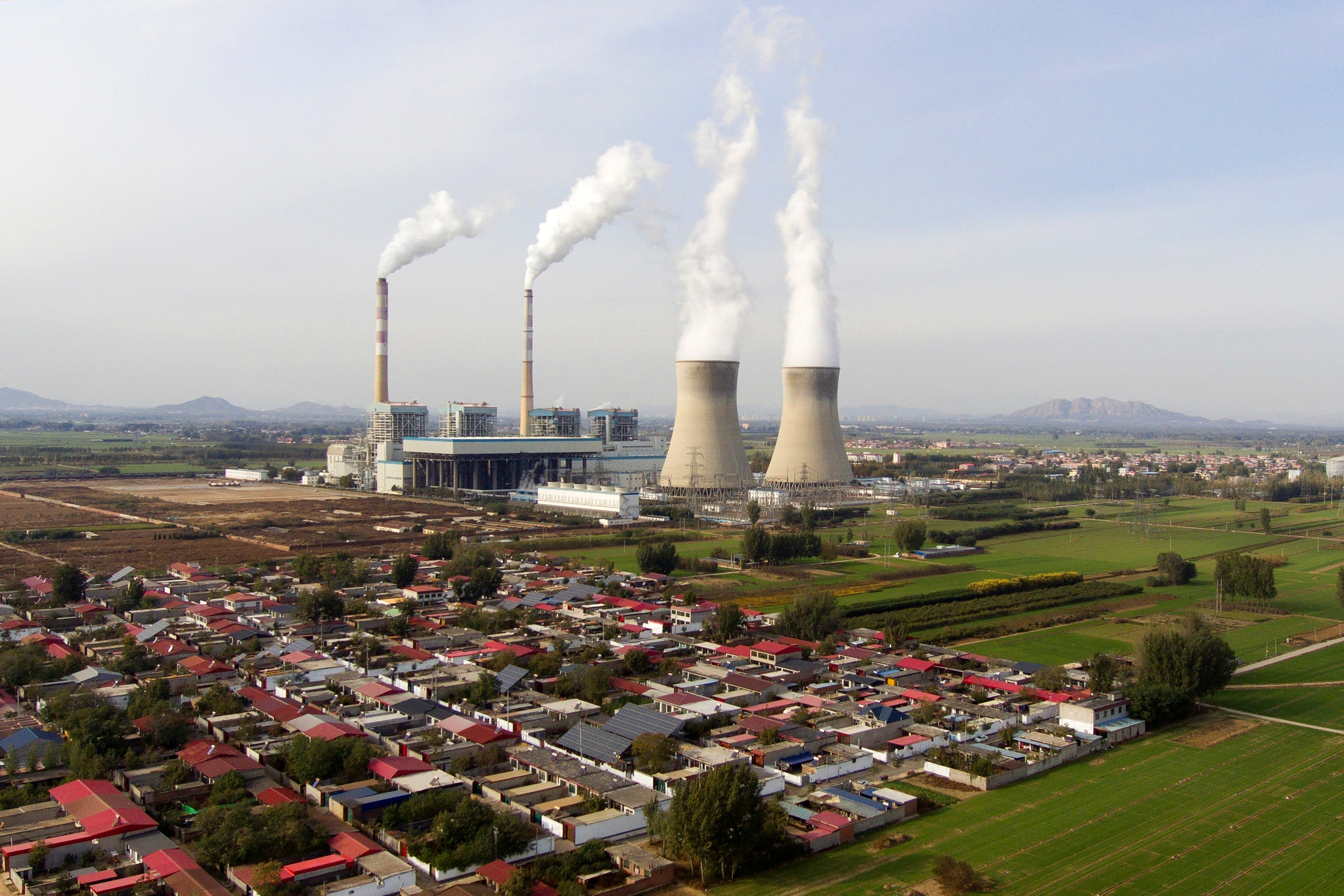 Guohua Power Station, a coal-fired power plant, operates in Dingzhou, Baoding, in the northern China’s Hebei province. Engineers are looking into turning retired power plants into nuclear facilities to help reach its decarbonisation goals. Photo: AP