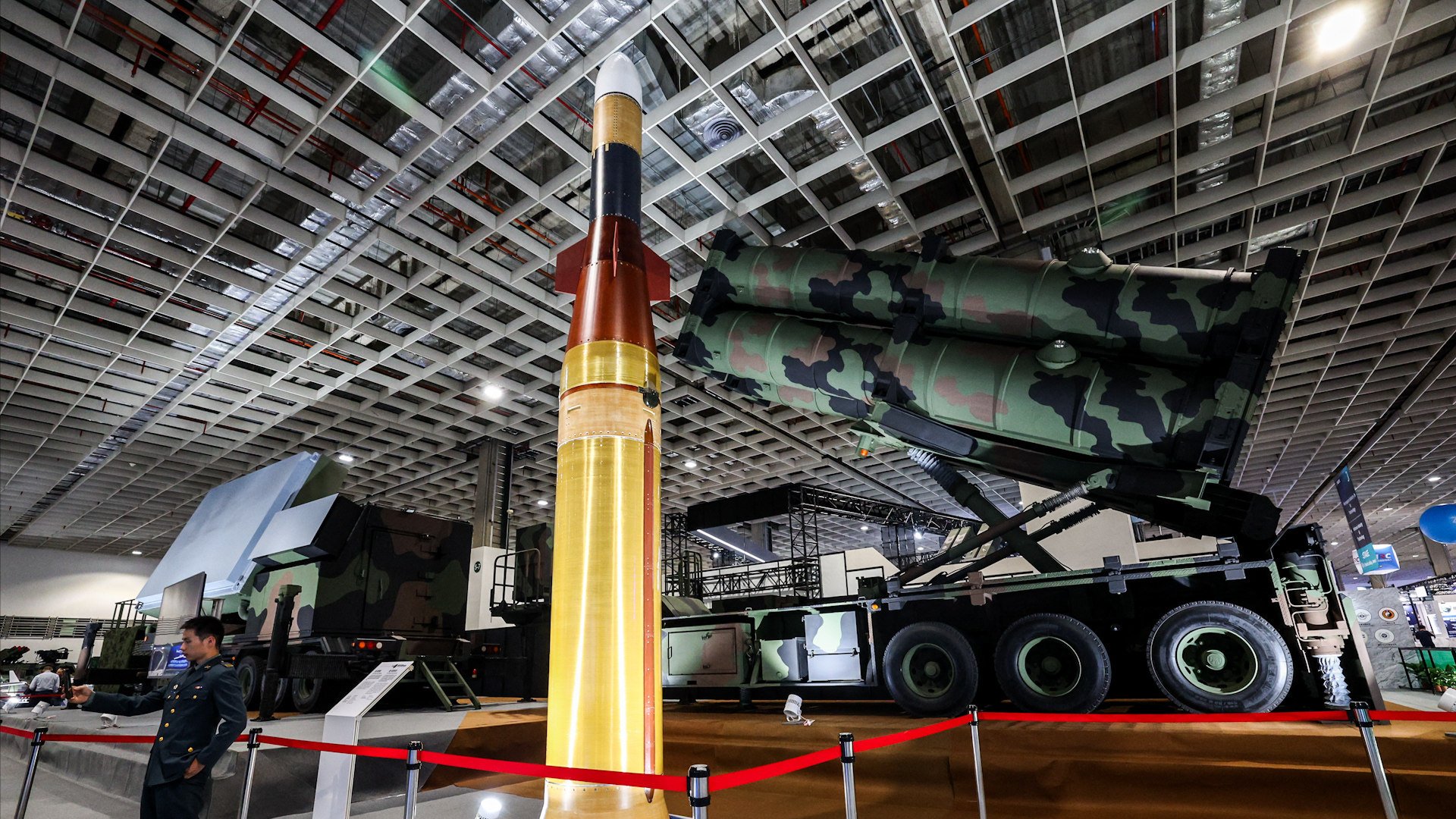 Arms dealers flock to Taiwan weapons fair