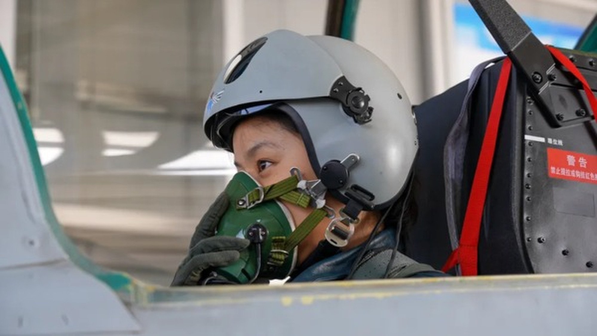 Top Gun: Gesang says women fighter pilots face “immense pressure” because their physiology is different to that of men. Photo: Handout