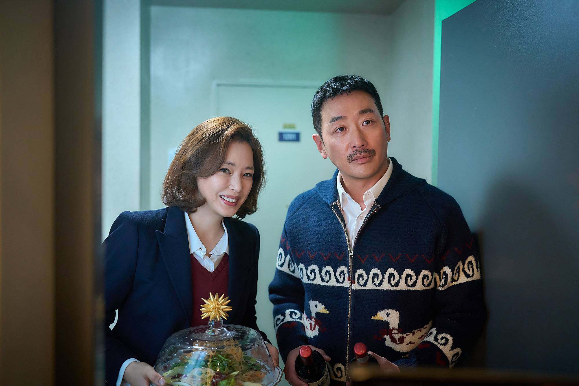 Lee Hanee (left) and Ha Jung-woo as noisy neighbours in a still from The People Upstairs (category TBC), a Korean film directed by Ha Jung-woo, and co-starring Gong Hyo-jin and Kim Dong-wook.
