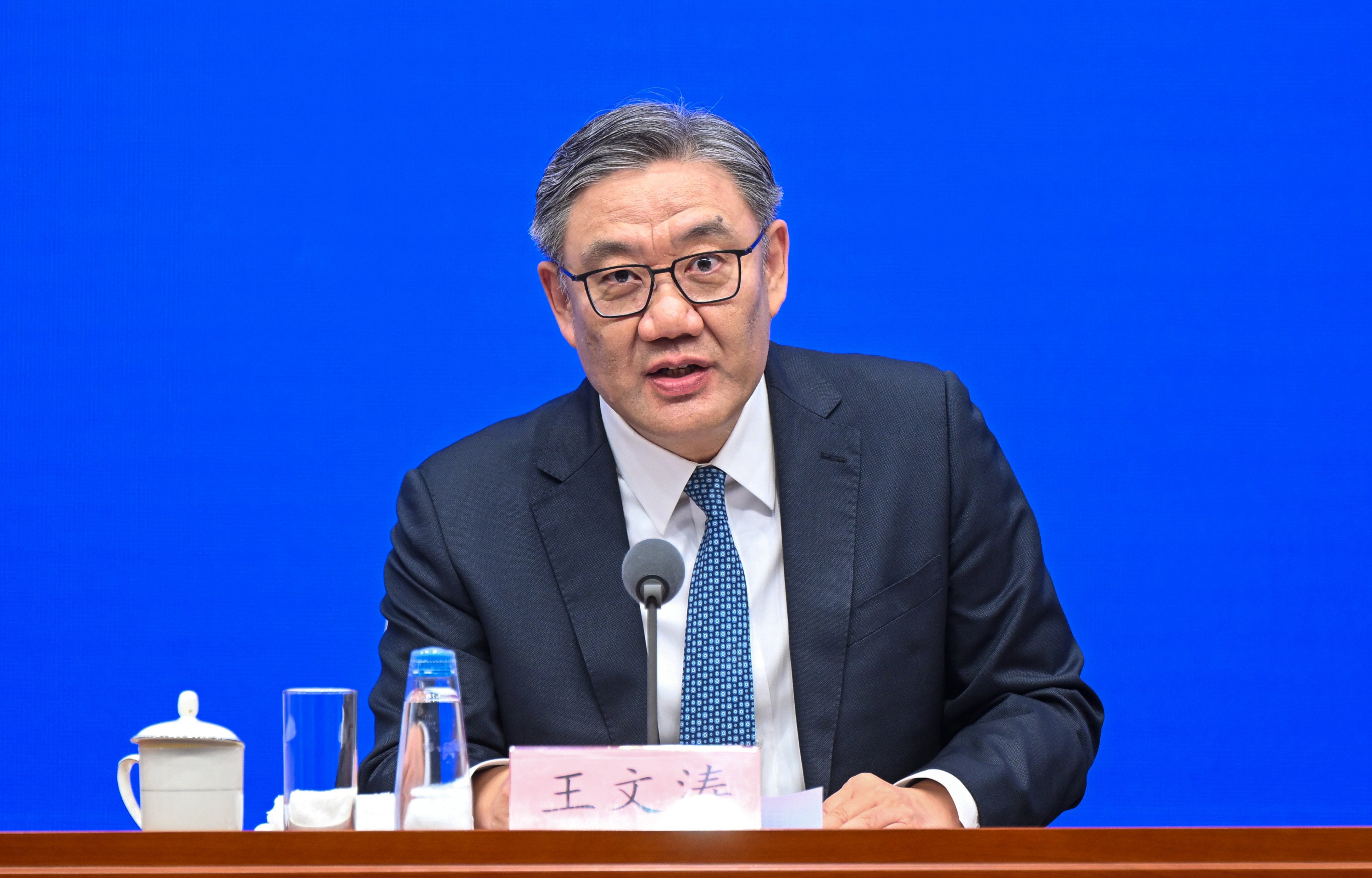 Minister of Commerce Wang Wentao, seen here at a press conference in July, convened a round-table meeting in New York this week with executives from more than a dozen Chinese companies operating in the US. Photo: Xinhua
