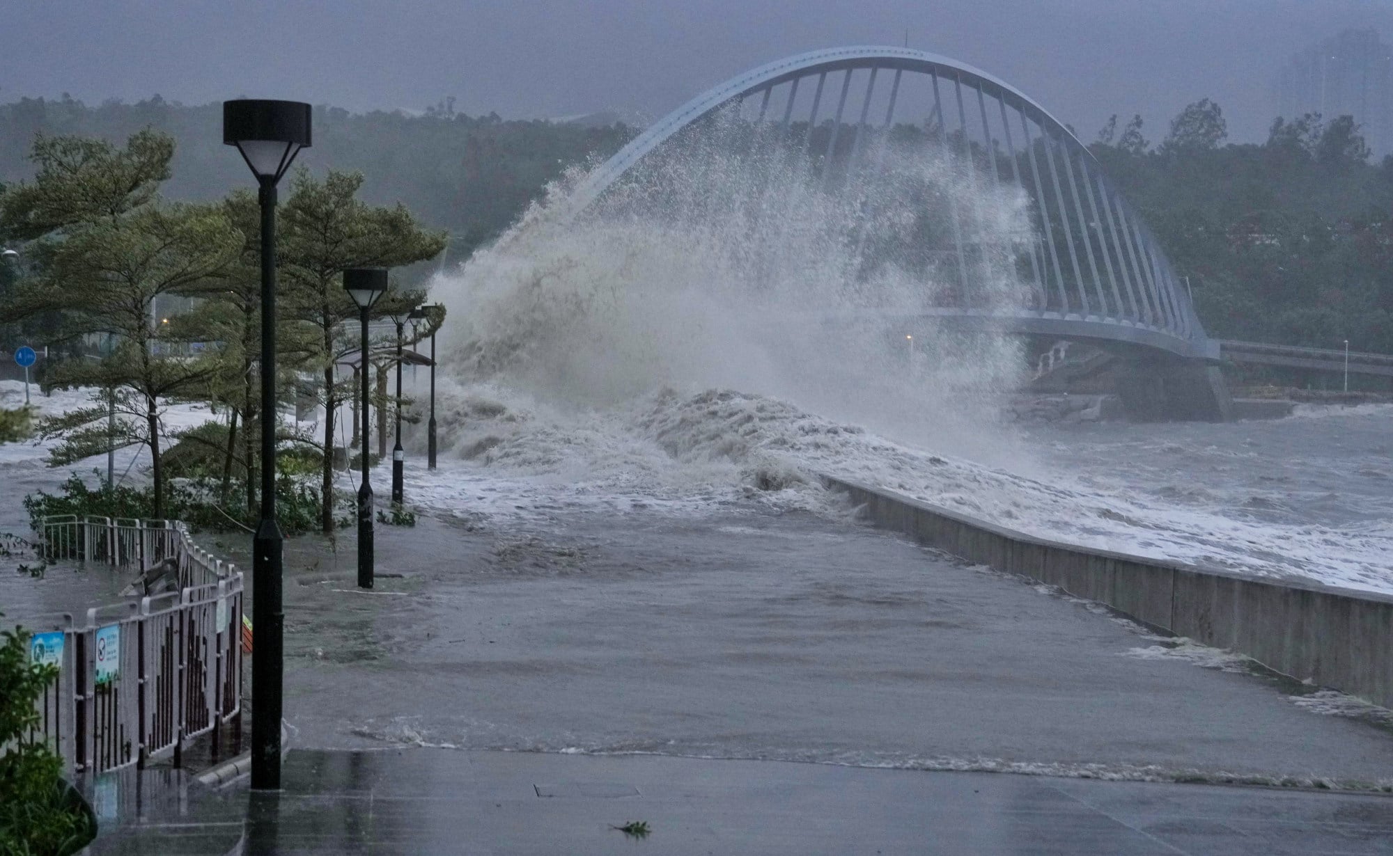 Seawater inundates the Tseung Kwan O Promenade as the storm rages. Photo: Elson Li