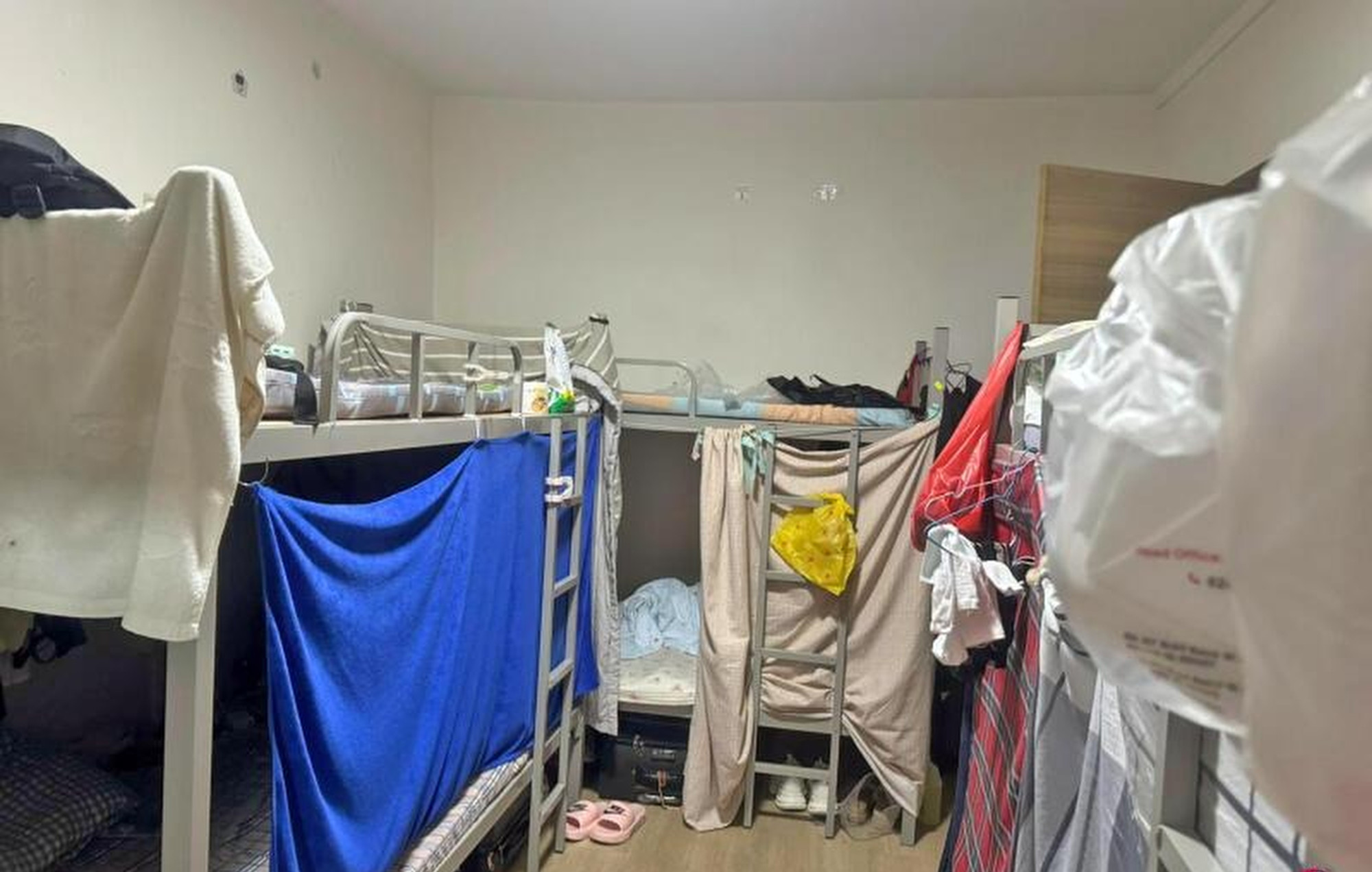 Cramped bunk beds in the stinking, badly ventilated flat which was home to 14 people. Photo: Handout
