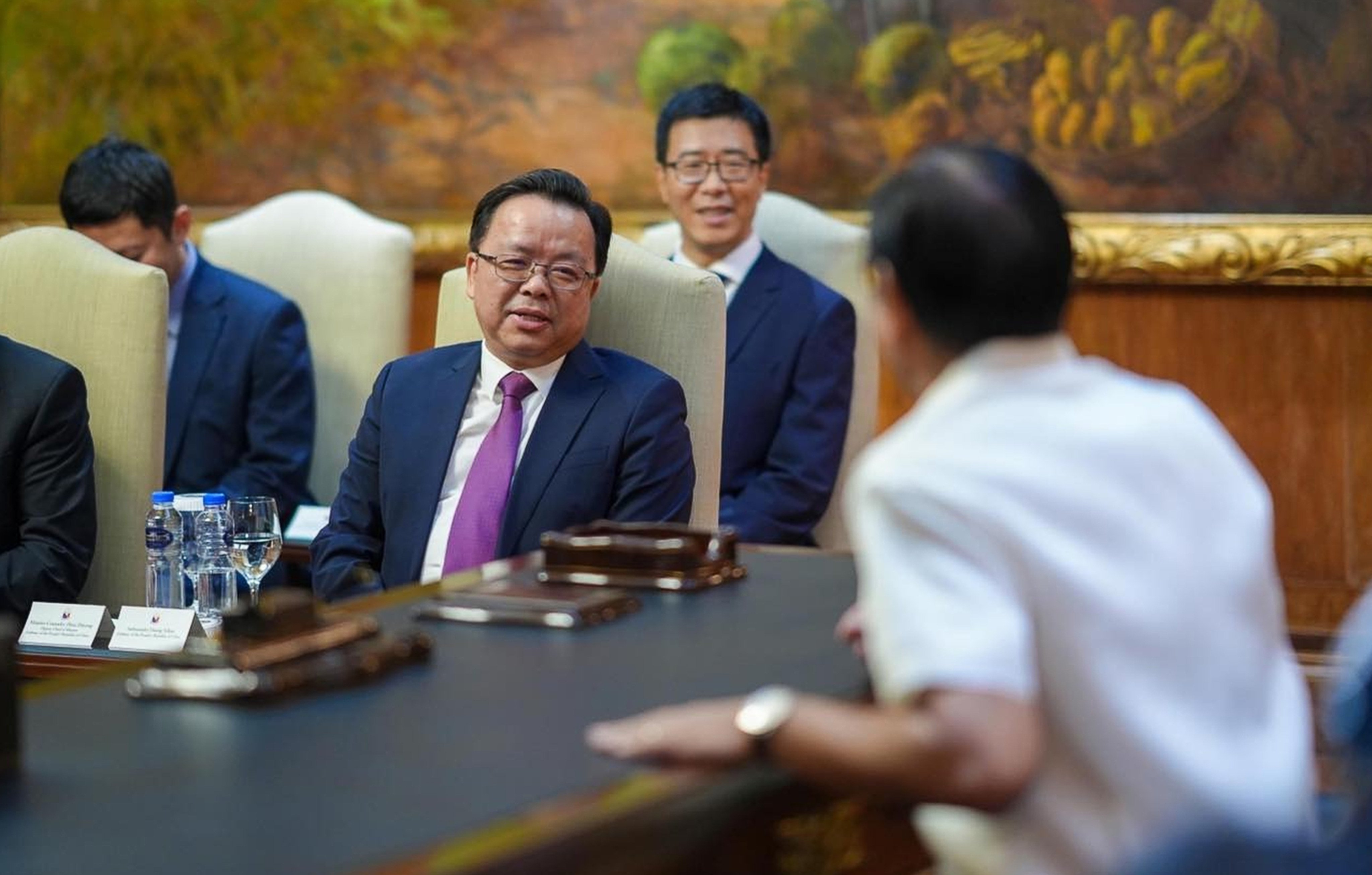 Chinese ambassador Huang Xilian (left) makes his farewell call on Philippine President Ferdinand Marcos Jnr, after nearly six years in the role. Photo: Handout