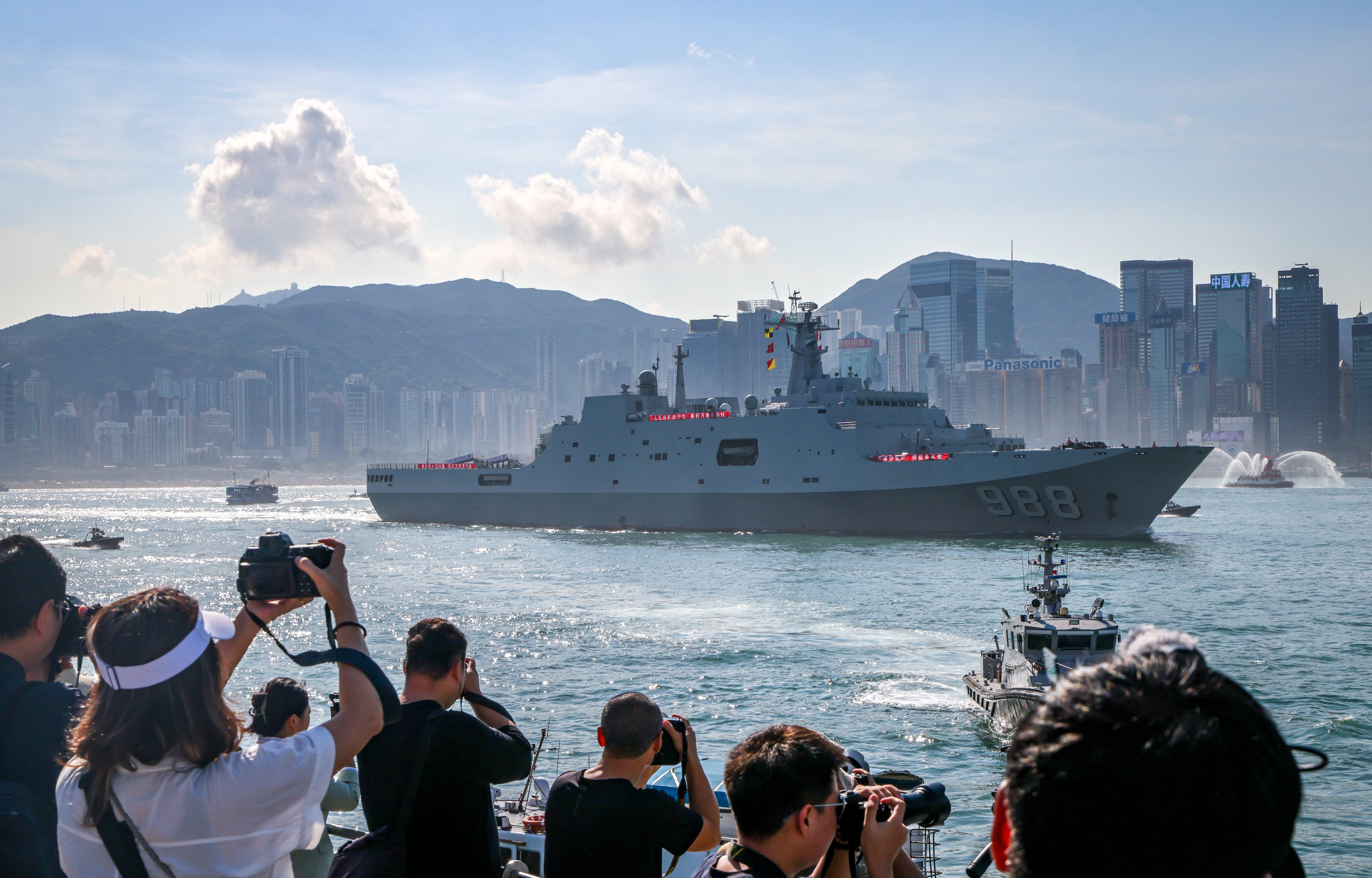 The Yimeng Shan arrives in Victoria Harbour on Tuesday. Photo: Jelly Tse